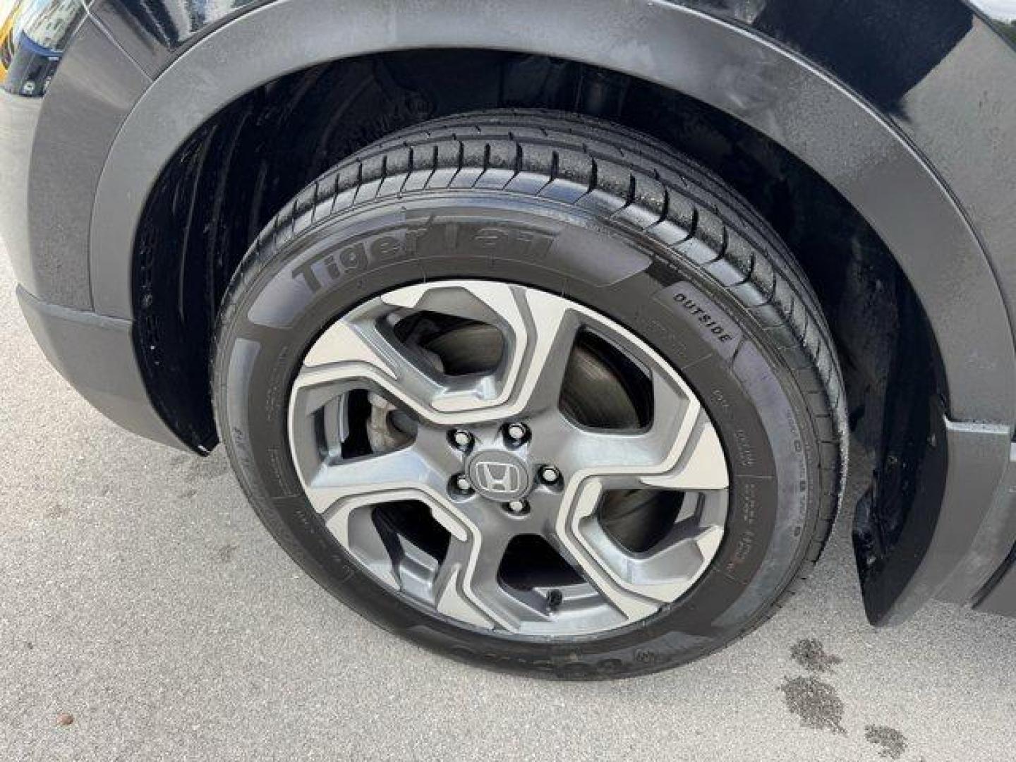 2017 Black Honda CR-V (2HKRW2H51HH) with an 4 1.5 L engine, Variable transmission, located at 27610 S Dixie Hwy, Homestead, FL, 33032, (305) 749-2348, 25.510241, -80.438301 - KBB.com 10 Most Awarded Brands. Scores 33 Highway MPG and 27 City MPG! This Honda CR-V boasts a Intercooled Turbo Regular Unleaded I-4 1.5 L/91 engine powering this Variable transmission. Wheels: 18 Alloy, Valet Function, Urethane Gear Shifter Material.* This Honda CR-V Features the Following Option - Photo#17