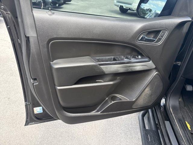 2016 Black /Jet Black Chevrolet Colorado (1GCGSCE32G1) with an 6 3.6L engine, Automatic transmission, located at 27610 S Dixie Hwy, Homestead, FL, 33032, (305) 749-2348, 25.510241, -80.438301 - KBB.com Best Resale Value Awards. Boasts 26 Highway MPG and 18 City MPG! This Chevrolet Colorado delivers a Gas V6 3.6L/217 engine powering this Automatic transmission. WINDOW, REAR-SLIDING, MANUAL, WHEELS, 18 X 8.5 (45.7 CM X 21.6 CM) DARK ARGENT METALLIC CAST ALUMINUM (Includes (QIA) P265/60R18 al - Photo#14