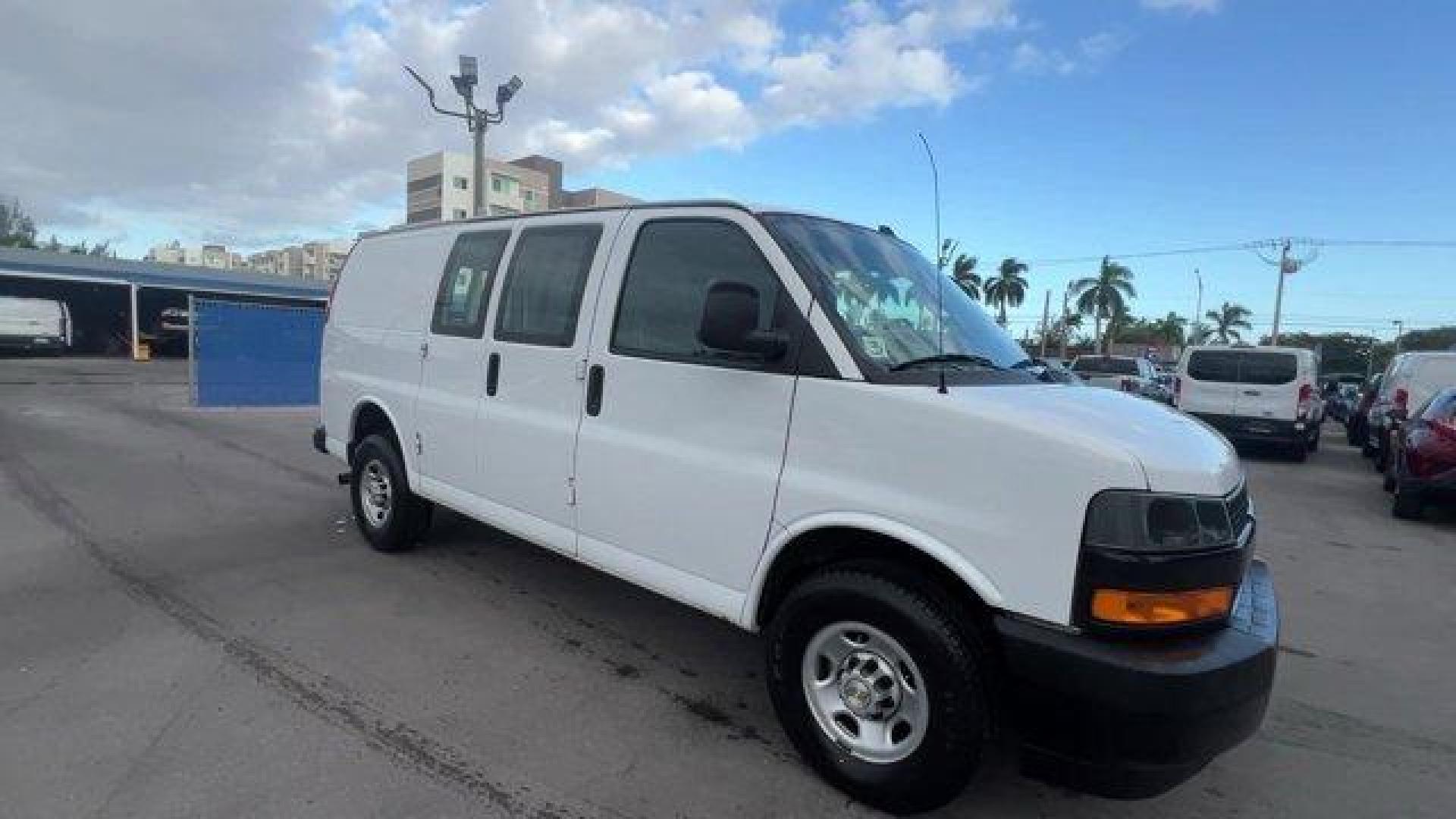 2022 Summit White /Medium Pewter Chevrolet Express Cargo Van (1GCWGAFP1N1) with an 6 4.3L engine, Automatic transmission, located at 27610 S Dixie Hwy, Homestead, FL, 33032, (305) 749-2348, 25.510241, -80.438301 - This Chevrolet Express Cargo Van boasts a Gas V6 4.3L/ engine powering this Automatic transmission. WORK VAN PREFERRED EQUIPMENT GROUP includes standard equipment, WINDOW SECURITY BAR, REAR SIDE DOOR GLASS, VISORS, DRIVER AND FRONT PASSENGER, VINYL in lieu of standard cloth.* This Chevrolet Express - Photo#6