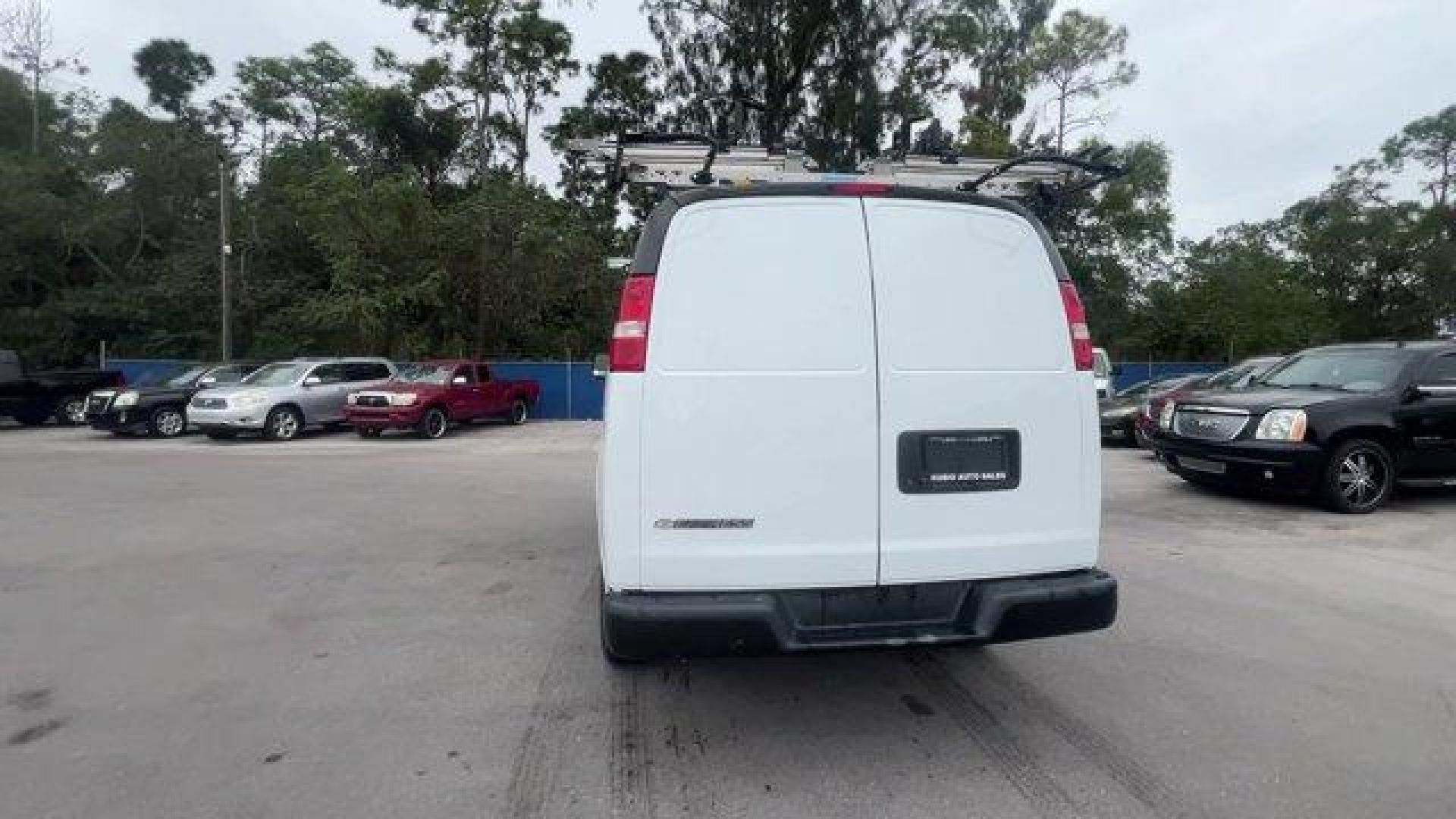 2018 Summit White /Medium Pewter Chevrolet Express Cargo Van (1GCWGAFP4J1) with an 6 4.3L engine, Automatic transmission, located at 27610 S Dixie Hwy, Homestead, FL, 33032, (305) 749-2348, 25.510241, -80.438301 - KBB.com 10 Most Awarded Brands. This Chevrolet Express Cargo Van boasts a Gas V6 4.3L/ engine powering this Automatic transmission. VISORS, DRIVER AND FRONT PASSENGER vinyl in lieu of standard cloth, TRANSMISSION, 8-SPEED AUTOMATIC, ELECTRONICALLY CONTROLLED with overdrive and tow/haul mode, include - Photo#3