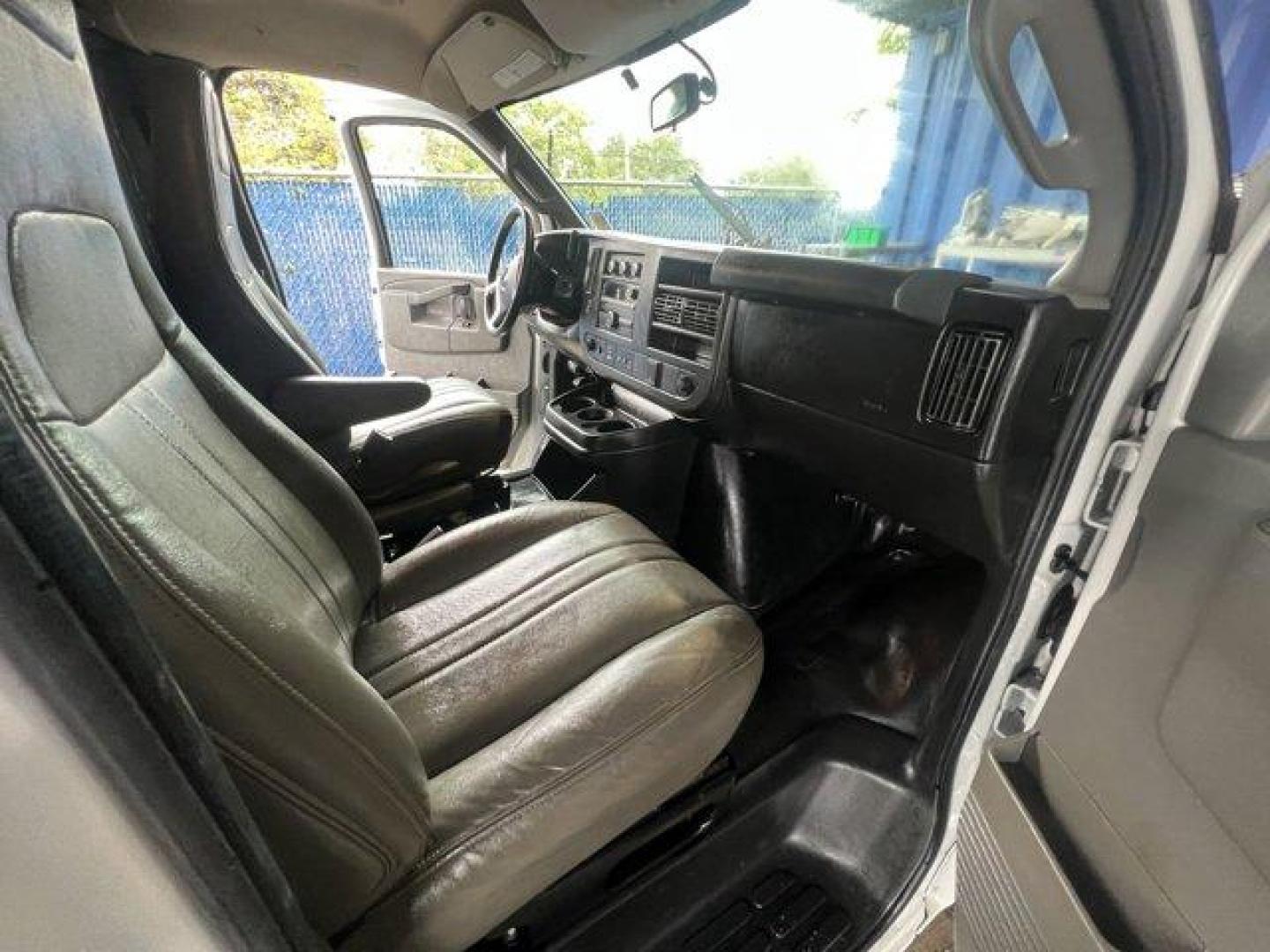 2018 Summit White /Medium Pewter Chevrolet Express Cargo Van (1GCWGAFP4J1) with an 6 4.3L engine, Automatic transmission, located at 27610 S Dixie Hwy, Homestead, FL, 33032, (305) 749-2348, 25.510241, -80.438301 - KBB.com 10 Most Awarded Brands. This Chevrolet Express Cargo Van boasts a Gas V6 4.3L/ engine powering this Automatic transmission. VISORS, DRIVER AND FRONT PASSENGER vinyl in lieu of standard cloth, TRANSMISSION, 8-SPEED AUTOMATIC, ELECTRONICALLY CONTROLLED with overdrive and tow/haul mode, include - Photo#12