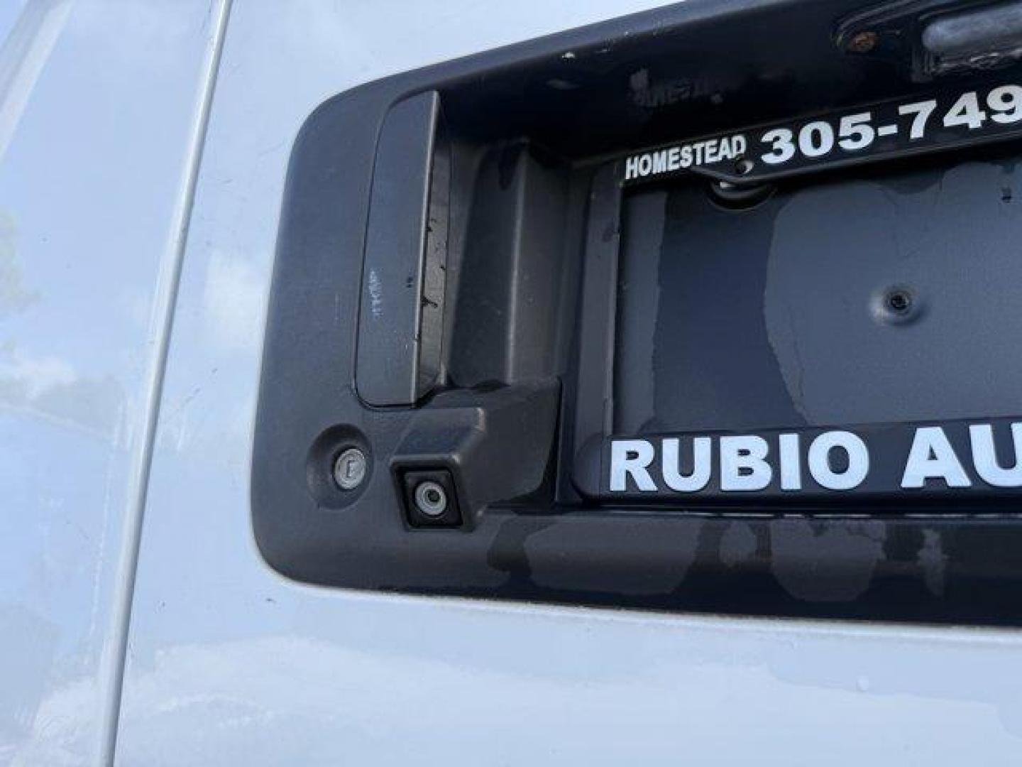 2018 Summit White /Medium Pewter Chevrolet Express Cargo Van (1GCWGAFP4J1) with an 6 4.3L engine, Automatic transmission, located at 27610 S Dixie Hwy, Homestead, FL, 33032, (305) 749-2348, 25.510241, -80.438301 - KBB.com 10 Most Awarded Brands. This Chevrolet Express Cargo Van boasts a Gas V6 4.3L/ engine powering this Automatic transmission. VISORS, DRIVER AND FRONT PASSENGER vinyl in lieu of standard cloth, TRANSMISSION, 8-SPEED AUTOMATIC, ELECTRONICALLY CONTROLLED with overdrive and tow/haul mode, include - Photo#15