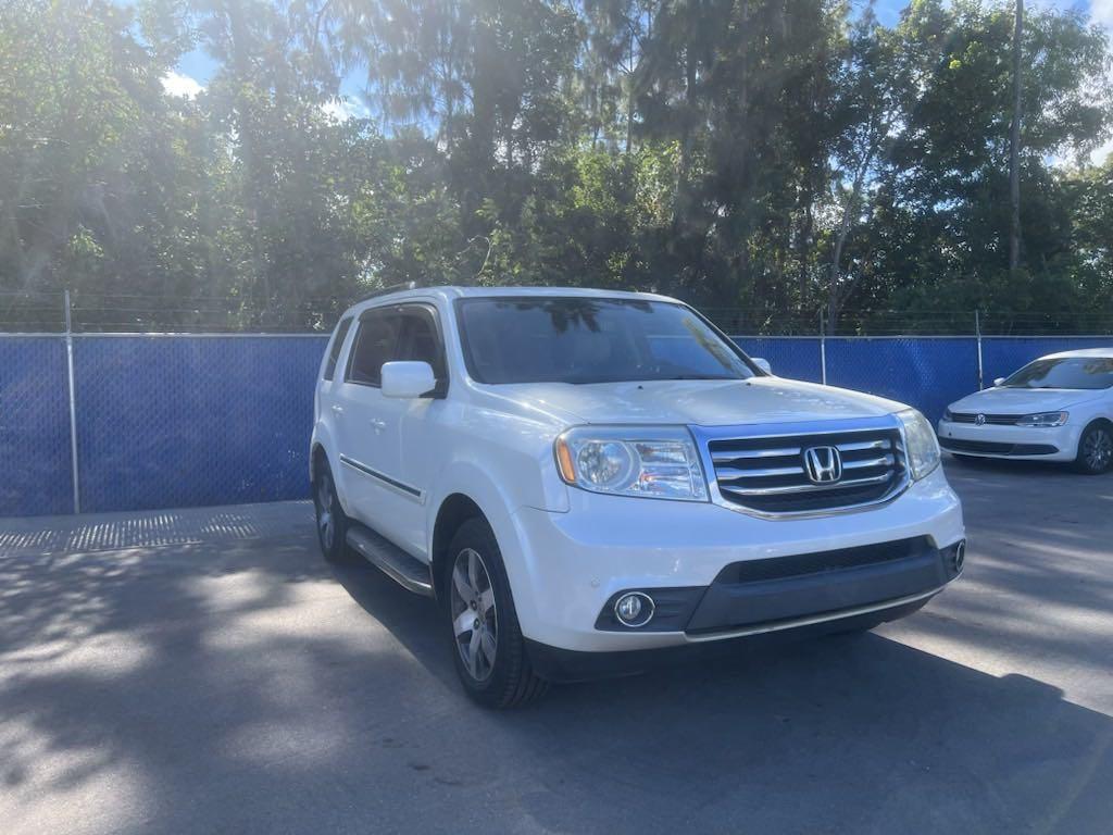 photo of 2013 Honda Pilot Touring