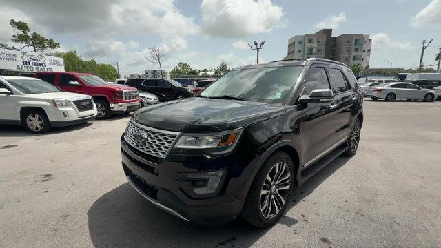 photo of 2016 Ford Explorer 