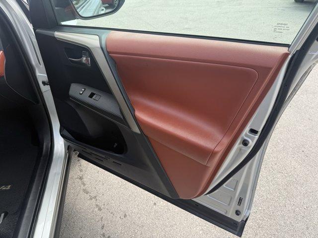 2013 Silver Toyota RAV4 (2T3YFREV4DW) with an 4 2.5L engine, Automatic transmission, located at 27610 S Dixie Hwy, Homestead, FL, 33032, (305) 749-2348, 25.510241, -80.438301 - IIHS Top Safety Pick. Only 132,616 Miles! Scores 31 Highway MPG and 24 City MPG! This Toyota RAV4 delivers a Gas I4 2.5L/152 engine powering this Automatic transmission. Washer linked variable intermittent windshield wiper, Traction control (TRAC), Tire pressure warning system.* This Toyota RAV4 Fea - Photo#14