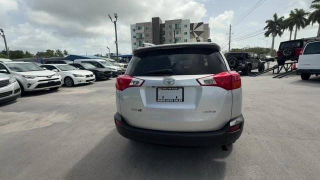 2013 Silver Toyota RAV4 (2T3YFREV4DW) with an 4 2.5L engine, Automatic transmission, located at 27610 S Dixie Hwy, Homestead, FL, 33032, (305) 749-2348, 25.510241, -80.438301 - IIHS Top Safety Pick. Only 132,616 Miles! Scores 31 Highway MPG and 24 City MPG! This Toyota RAV4 delivers a Gas I4 2.5L/152 engine powering this Automatic transmission. Washer linked variable intermittent windshield wiper, Traction control (TRAC), Tire pressure warning system.* This Toyota RAV4 Fea - Photo#3