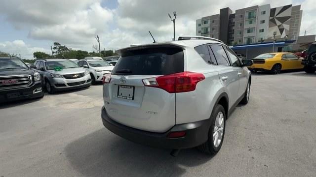 2013 Silver Toyota RAV4 (2T3YFREV4DW) with an 4 2.5L engine, Automatic transmission, located at 27610 S Dixie Hwy, Homestead, FL, 33032, (305) 749-2348, 25.510241, -80.438301 - IIHS Top Safety Pick. Only 132,616 Miles! Scores 31 Highway MPG and 24 City MPG! This Toyota RAV4 delivers a Gas I4 2.5L/152 engine powering this Automatic transmission. Washer linked variable intermittent windshield wiper, Traction control (TRAC), Tire pressure warning system.* This Toyota RAV4 Fea - Photo#4