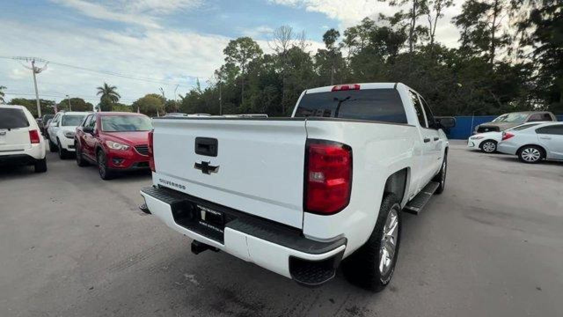 2017 Summit White /Dark Ash with Jet Black Interior Accents Chevrolet Silverado 1500 (1GCRCPEH9HZ) with an 6 4.3L engine, Automatic transmission, located at 27610 S Dixie Hwy, Homestead, FL, 33032, (305) 749-2348, 25.510241, -80.438301 - KBB.com 10 Most Awarded Brands. Delivers 24 Highway MPG and 18 City MPG! This Chevrolet Silverado 1500 delivers a Gas/Ethanol V6 4.3L/262 engine powering this Automatic transmission. WHEELS, 20 X 9 (50.8 CM X 22.9 CM) CHROME CLAD ALUMINUM (STD), TRANSMISSION, 6-SPEED AUTOMATIC, ELECTRONICALLY CONTRO - Photo#4