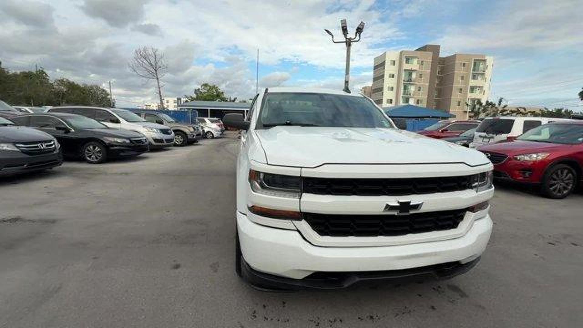 2017 Summit White /Dark Ash with Jet Black Interior Accents Chevrolet Silverado 1500 (1GCRCPEH9HZ) with an 6 4.3L engine, Automatic transmission, located at 27610 S Dixie Hwy, Homestead, FL, 33032, (305) 749-2348, 25.510241, -80.438301 - KBB.com 10 Most Awarded Brands. Delivers 24 Highway MPG and 18 City MPG! This Chevrolet Silverado 1500 delivers a Gas/Ethanol V6 4.3L/262 engine powering this Automatic transmission. WHEELS, 20 X 9 (50.8 CM X 22.9 CM) CHROME CLAD ALUMINUM (STD), TRANSMISSION, 6-SPEED AUTOMATIC, ELECTRONICALLY CONTRO - Photo#7