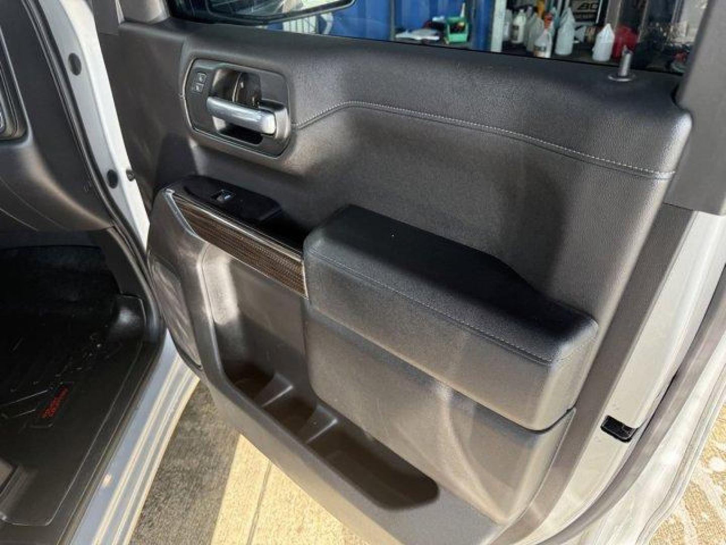 2019 Silver Ice Metallic /Jet Black Chevrolet Silverado 1500 (3GCPWCED0KG) with an 8 5.3L engine, Automatic transmission, located at 27610 S Dixie Hwy, Homestead, FL, 33032, (305) 749-2348, 25.510241, -80.438301 - Boasts 23 Highway MPG and 17 City MPG! This Chevrolet Silverado 1500 boasts a Gas V8 5.3L/325 engine powering this Automatic transmission. WHEELS, 18 X 8.5 (45.7 CM X 21.6 CM) BRIGHT SILVER PAINTED ALUMINUM, USB PORTS, DUAL, CHARGE-ONLY (2ND ROW), TRANSMISSION, 8-SPEED AUTOMATIC, ELECTRONICALLY CONT - Photo#10