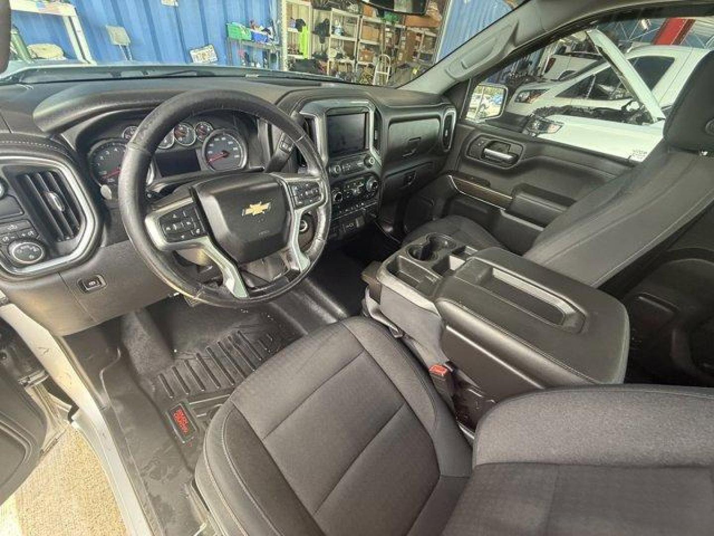 2019 Silver Ice Metallic /Jet Black Chevrolet Silverado 1500 (3GCPWCED0KG) with an 8 5.3L engine, Automatic transmission, located at 27610 S Dixie Hwy, Homestead, FL, 33032, (305) 749-2348, 25.510241, -80.438301 - Boasts 23 Highway MPG and 17 City MPG! This Chevrolet Silverado 1500 boasts a Gas V8 5.3L/325 engine powering this Automatic transmission. WHEELS, 18 X 8.5 (45.7 CM X 21.6 CM) BRIGHT SILVER PAINTED ALUMINUM, USB PORTS, DUAL, CHARGE-ONLY (2ND ROW), TRANSMISSION, 8-SPEED AUTOMATIC, ELECTRONICALLY CONT - Photo#13