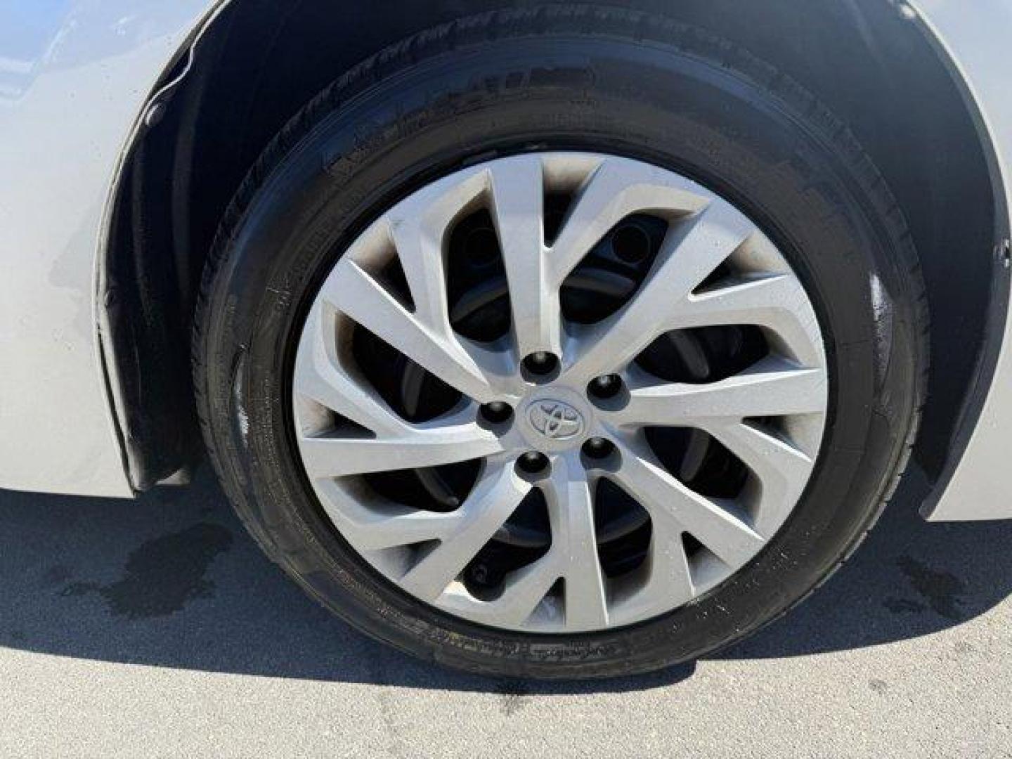 2017 Silver Toyota Corolla (5YFBURHE1HP) with an 4 1.8 L engine, Variable transmission, located at 27610 S Dixie Hwy, Homestead, FL, 33032, (305) 749-2348, 25.510241, -80.438301 - KBB.com 10 Best Used Cars Under $15,000. This Toyota Corolla boasts a Regular Unleaded I-4 1.8 L/110 engine powering this Variable transmission. Urethane Gear Shifter Material, Trunk Rear Cargo Access, Trip Computer.* This Toyota Corolla Features the Following Options *Transmission: Continuously Var - Photo#15