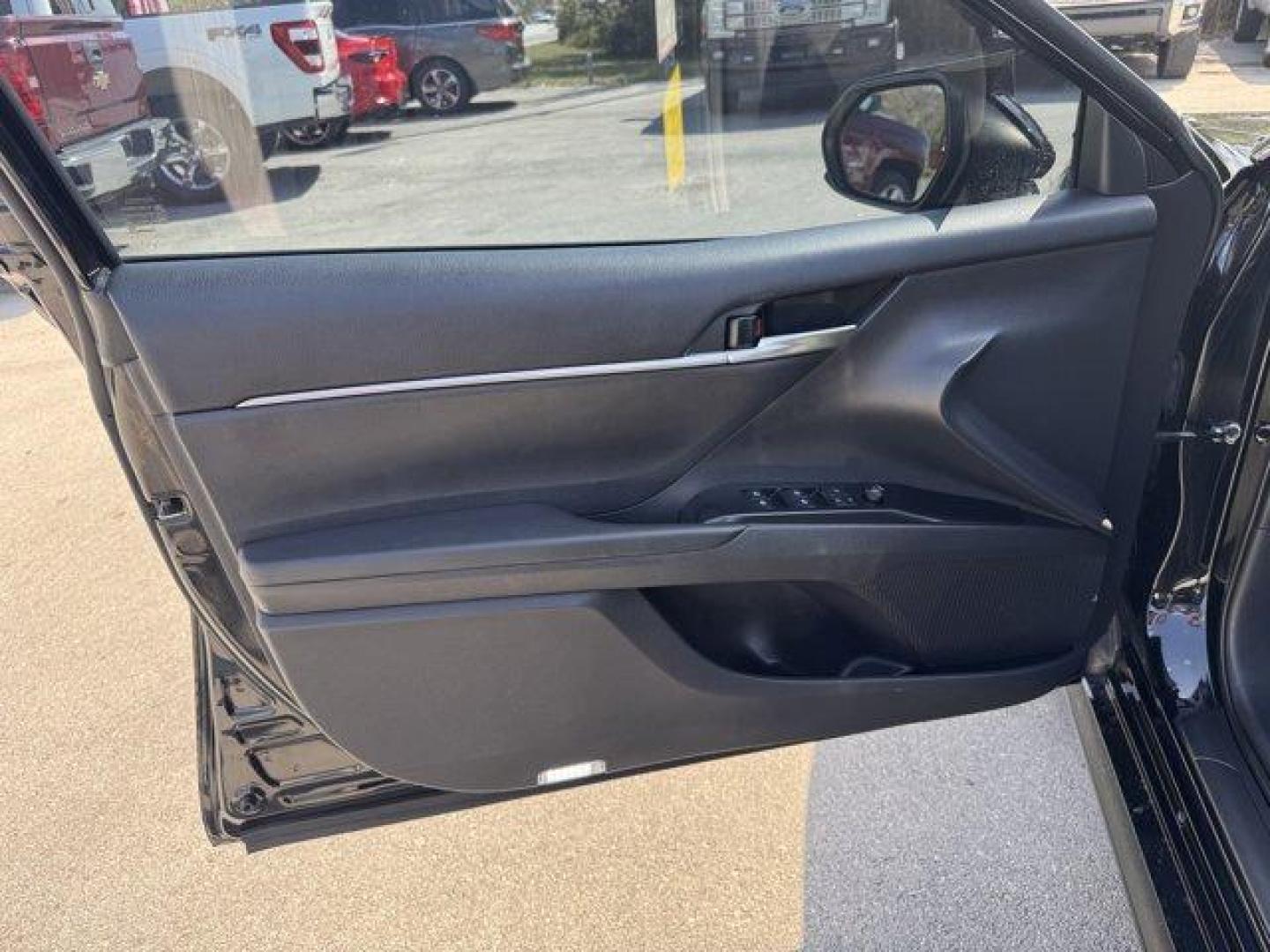 2019 Black Toyota Camry (4T1B11HK0KU) with an 4 2.5 L engine, Automatic transmission, located at 27610 S Dixie Hwy, Homestead, FL, 33032, (305) 749-2348, 25.510241, -80.438301 - KBB.com 10 Most Comfortable Cars Under $30,000. This Toyota Camry boasts a Regular Unleaded I-4 2.5 L/152 engine powering this Automatic transmission. Window Grid And Roof Mount Antenna, Variable Intermittent Wipers, Valet Function.*This Toyota Camry Comes Equipped with These Options *Trunk Rear Car - Photo#13