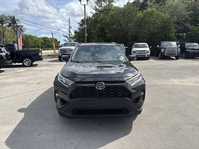 2020 Black Toyota RAV4 (2T3C1RFV9LC) with an 4 2.5 L engine, Automatic transmission, located at 27610 S Dixie Hwy, Homestead, FL, 33032, (305) 749-2348, 25.510241, -80.438301 - Boasts 35 Highway MPG and 28 City MPG! This Toyota RAV4 boasts a Regular Unleaded I-4 2.5 L/152 engine powering this Automatic transmission. Wheels: 19 Multi-Spoke Super Chrome Alloy, Variable Intermittent Wipers, Trunk/Hatch Auto-Latch.*This Toyota RAV4 Comes Equipped with These Options *Trip Compu- Photo#7