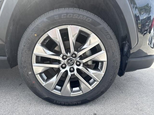 2020 Black Toyota RAV4 (2T3C1RFV9LC) with an 4 2.5 L engine, Automatic transmission, located at 27610 S Dixie Hwy, Homestead, FL, 33032, (305) 749-2348, 25.510241, -80.438301 - Boasts 35 Highway MPG and 28 City MPG! This Toyota RAV4 boasts a Regular Unleaded I-4 2.5 L/152 engine powering this Automatic transmission. Wheels: 19 Multi-Spoke Super Chrome Alloy, Variable Intermittent Wipers, Trunk/Hatch Auto-Latch.*This Toyota RAV4 Comes Equipped with These Options *Trip Compu- Photo#8