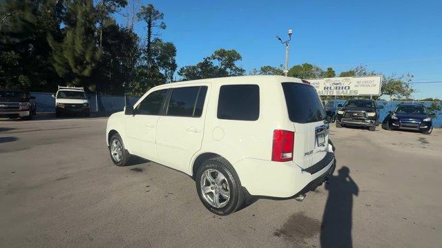 2014 White Honda Pilot (5FNYF3H57EB) with an 6 3.5 L engine, Automatic transmission, located at 27610 S Dixie Hwy, Homestead, FL, 33032, (305) 749-2348, 25.510241, -80.438301 - KBB.com 12 Best Family Cars. Boasts 25 Highway MPG and 18 City MPG! This Honda Pilot boasts a Regular Unleaded V-6 3.5 L/212 engine powering this Automatic transmission. XM Radio -inc: SiriusXM services require a subscription after any trial period, If you decide to continue your SiriusXM service at - Photo#2