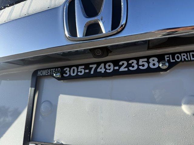 2014 White Honda Pilot (5FNYF3H57EB) with an 6 3.5 L engine, Automatic transmission, located at 27610 S Dixie Hwy, Homestead, FL, 33032, (305) 749-2348, 25.510241, -80.438301 - KBB.com 12 Best Family Cars. Boasts 25 Highway MPG and 18 City MPG! This Honda Pilot boasts a Regular Unleaded V-6 3.5 L/212 engine powering this Automatic transmission. XM Radio -inc: SiriusXM services require a subscription after any trial period, If you decide to continue your SiriusXM service at - Photo#17