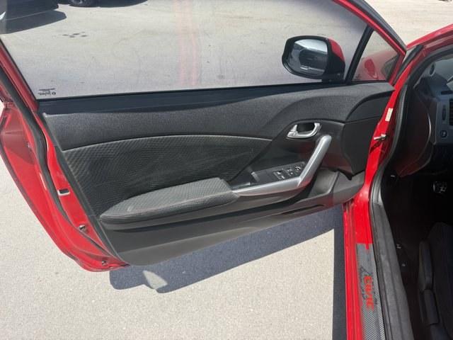 2012 Red Honda Civic Cpe (2HGFG4A50CH) with an 4 2.4L engine, Manual transmission, located at 27610 S Dixie Hwy, Homestead, FL, 33032, (305) 749-2348, 25.510241, -80.438301 - KBB.com Brand Image Awards. Only 105,663 Miles! Scores 31 Highway MPG and 22 City MPG! This Honda Civic Cpe delivers a Gas I4 2.4L/144 engine powering this Manual transmission. Vehicle Stability Assist (VSA) w/traction control, Variable intermittent windshield wipers, USB audio interface.*This Honda - Photo#10