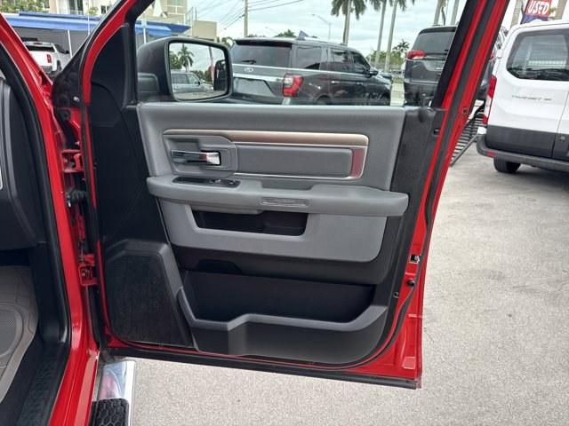 2017 Flame Red Clearcoat /Diesel Gray/Black Ram 1500 (1C6RR6GG5HS) with an 6 3.6 L engine, Automatic transmission, located at 27610 S Dixie Hwy, Homestead, FL, 33032, (305) 749-2348, 25.510241, -80.438301 - Boasts 25 Highway MPG and 17 City MPG! This Ram 1500 boasts a Regular Unleaded V-6 3.6 L/220 engine powering this Automatic transmission. WHEELS: 17 X 7 ALUMINUM (STD), WHEEL TO WHEEL SIDE STEPS, UNDER RAIL BOX BEDLINER.*This Ram 1500 Comes Equipped with These Options *QUICK ORDER PACKAGE 22G SLT -i - Photo#16