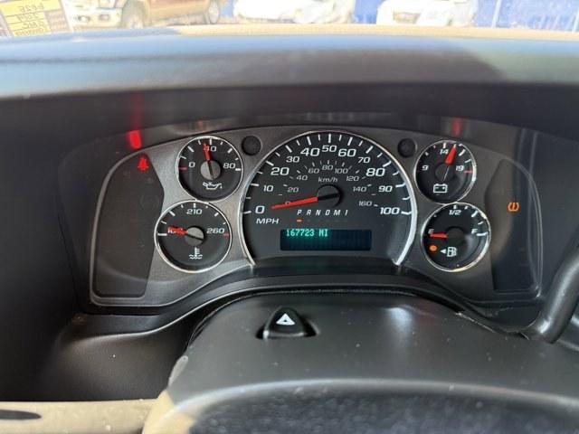 2019 Summit White /Medium Pewter GMC Savana Cargo Van (1GTW7AFG0K1) with an 8 6.0L engine, Automatic transmission, located at 27610 S Dixie Hwy, Homestead, FL, 33032, (305) 749-2348, 25.510241, -80.438301 - This GMC Savana Cargo Van boasts a Gas/Ethanol V8 6.0L/364 engine powering this Automatic transmission. WINDOW SECURITY BAR, REAR SIDE DOOR GLASS, VISORS, DRIVER AND FRONT PASSENGER vinyl in lieu of standard cloth, TRANSMISSION, 6-SPEED AUTOMATIC, HEAVY-DUTY, ELECTRONICALLY CONTROLLED with overdrive - Photo#8