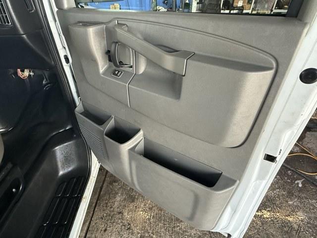 2019 Summit White /Medium Pewter GMC Savana Cargo Van (1GTW7AFG0K1) with an 8 6.0L engine, Automatic transmission, located at 27610 S Dixie Hwy, Homestead, FL, 33032, (305) 749-2348, 25.510241, -80.438301 - This GMC Savana Cargo Van boasts a Gas/Ethanol V8 6.0L/364 engine powering this Automatic transmission. WINDOW SECURITY BAR, REAR SIDE DOOR GLASS, VISORS, DRIVER AND FRONT PASSENGER vinyl in lieu of standard cloth, TRANSMISSION, 6-SPEED AUTOMATIC, HEAVY-DUTY, ELECTRONICALLY CONTROLLED with overdrive - Photo#11