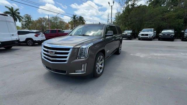 photo of 2016 Cadillac Escalade ESV 
