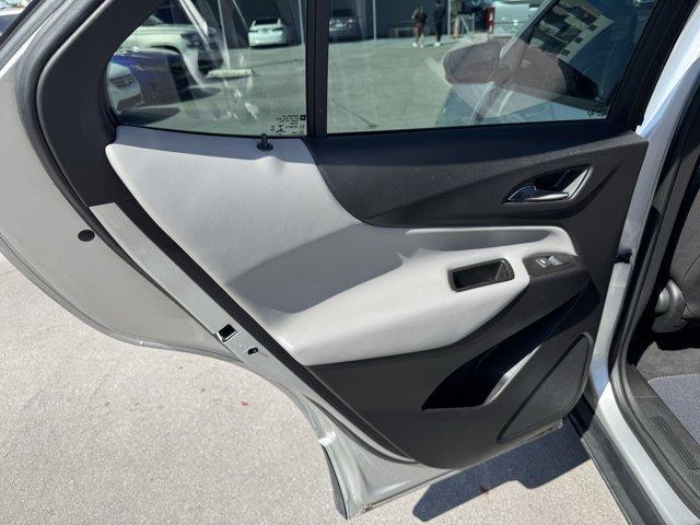 2020 Silver Ice Metallic /Medium Ash Gray Chevrolet Equinox (3GNAXHEV1LS) with an 4 1.5L engine, Automatic transmission, located at 27610 S Dixie Hwy, Homestead, FL, 33032, (305) 749-2348, 25.510241, -80.438301 - IIHS Top Safety Pick with specific headlights. Delivers 31 Highway MPG and 26 City MPG! This Chevrolet Equinox delivers a Turbocharged Gas I4 1.5L/92 engine powering this Automatic transmission. WHEELS, 17 (43.2 CM) ALUMINUM (STD), TRANSMISSION, 6-SPEED AUTOMATIC, ELECTRONICALLY-CONTROLLED WITH OVER - Photo#16