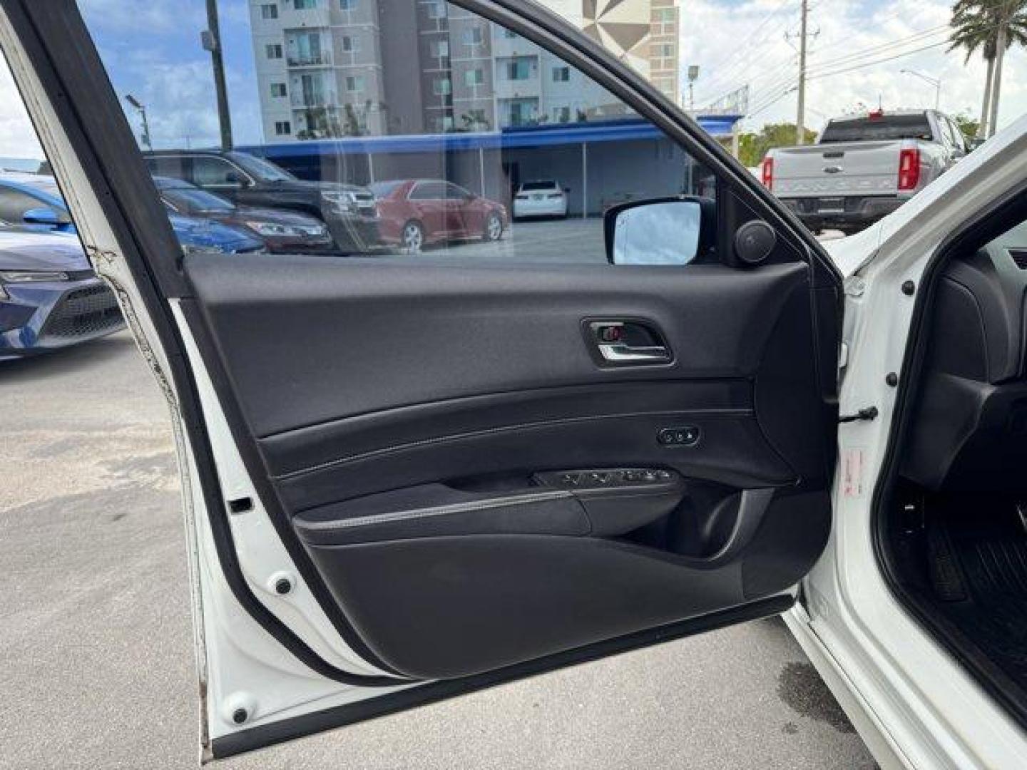 2016 White Acura ILX (19UDE2F83GA) with an 4 2.4 L engine, Automatic transmission, located at 27610 S Dixie Hwy, Homestead, FL, 33032, (305) 749-2348, 25.510241, -80.438301 - KBB.com Best Buy Awards Finalist. Boasts 36 Highway MPG and 25 City MPG! This Acura ILX boasts a Premium Unleaded I-4 2.4 L/144 engine powering this Automatic transmission. Window Grid Diversity Antenna, Wheels: 18 x 7.5 Aluminum Alloy Noise-Reducing, Valet Function.* This Acura ILX Features the Fol - Photo#13