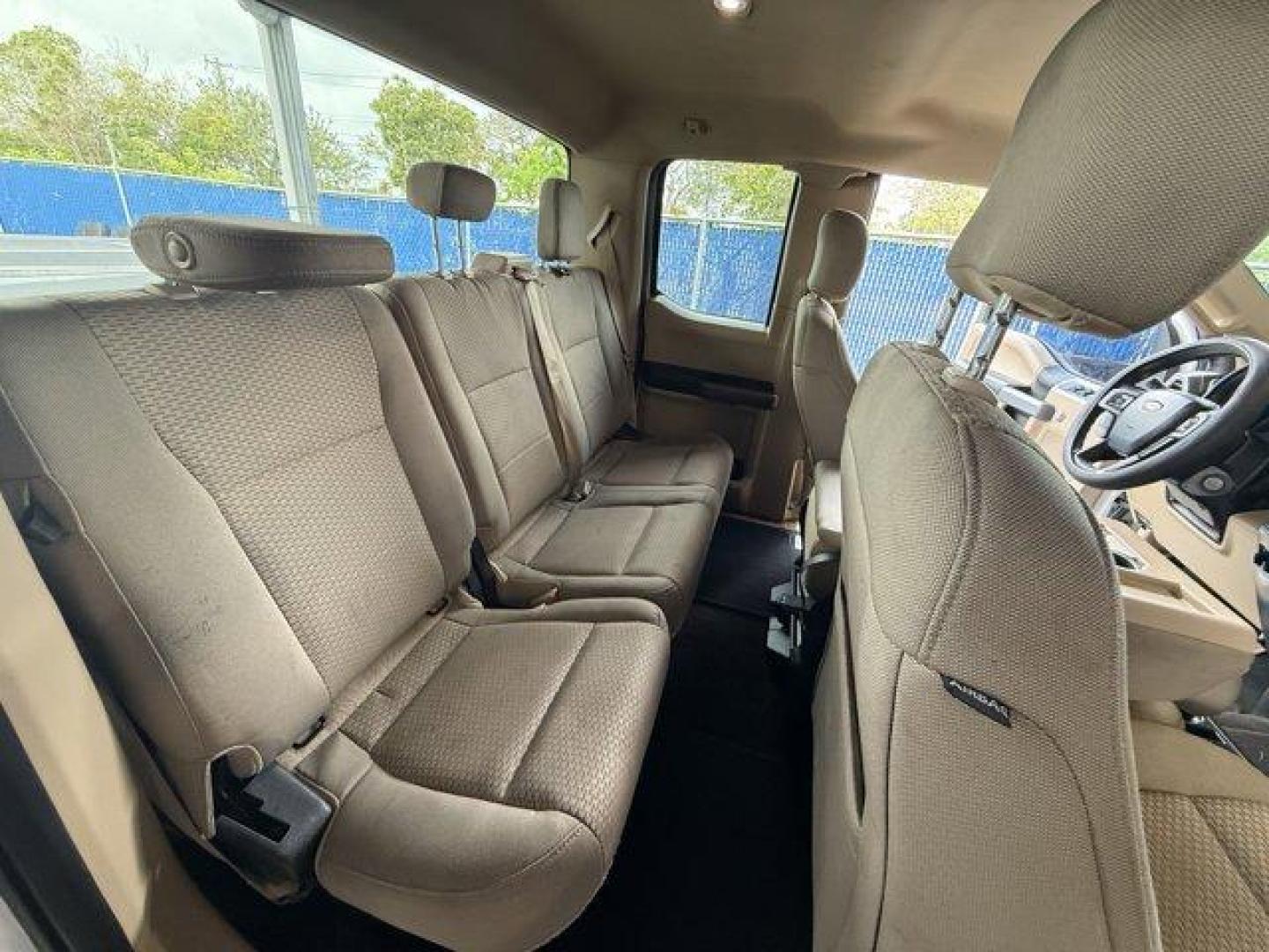 2018 White Ford Super Duty F-250 SRW (1FT7X2BT4JE) with an 8 6.7 L engine, Automatic transmission, located at 27610 S Dixie Hwy, Homestead, FL, 33032, (305) 749-2348, 25.510241, -80.438301 - KBB.com Brand Image Awards. This Ford Super Duty F-250 SRW delivers a Intercooled Turbo Diesel V-8 6.7 L/406 engine powering this Automatic transmission. ENGINE: 6.7L 4V OHV POWER STROKE V8 TURBO DIESEL B20 -inc: manual push-button engine-exhaust braking and intelligent oil-life monitor, 29 Gallon F - Photo#13