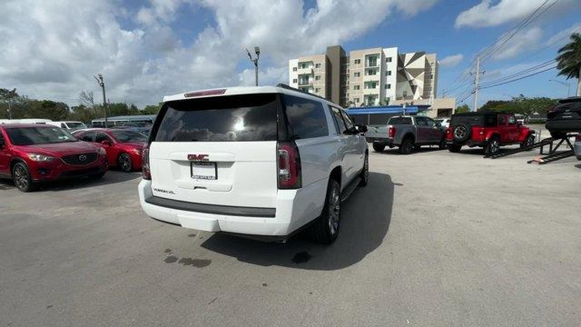 2015 Summit White /Jet Black GMC Yukon XL (1GKS1GKC3FR) with an 8 5.3L engine, Automatic transmission, located at 27610 S Dixie Hwy, Homestead, FL, 33032, (305) 749-2348, 25.510241, -80.438301 - KBB.com Brand Image Awards. Only 96,183 Miles! Delivers 23 Highway MPG and 16 City MPG! This GMC Yukon XL delivers a Gas/Ethanol V8 5.3L/323 engine powering this Automatic transmission. WHEELS, 18 X 8.5 (45.7 CM X 21.6 CM) BRIGHT MACHINED ALUMINUM (STD), UNIVERSAL HOME REMOTE includes garage door op - Photo#4