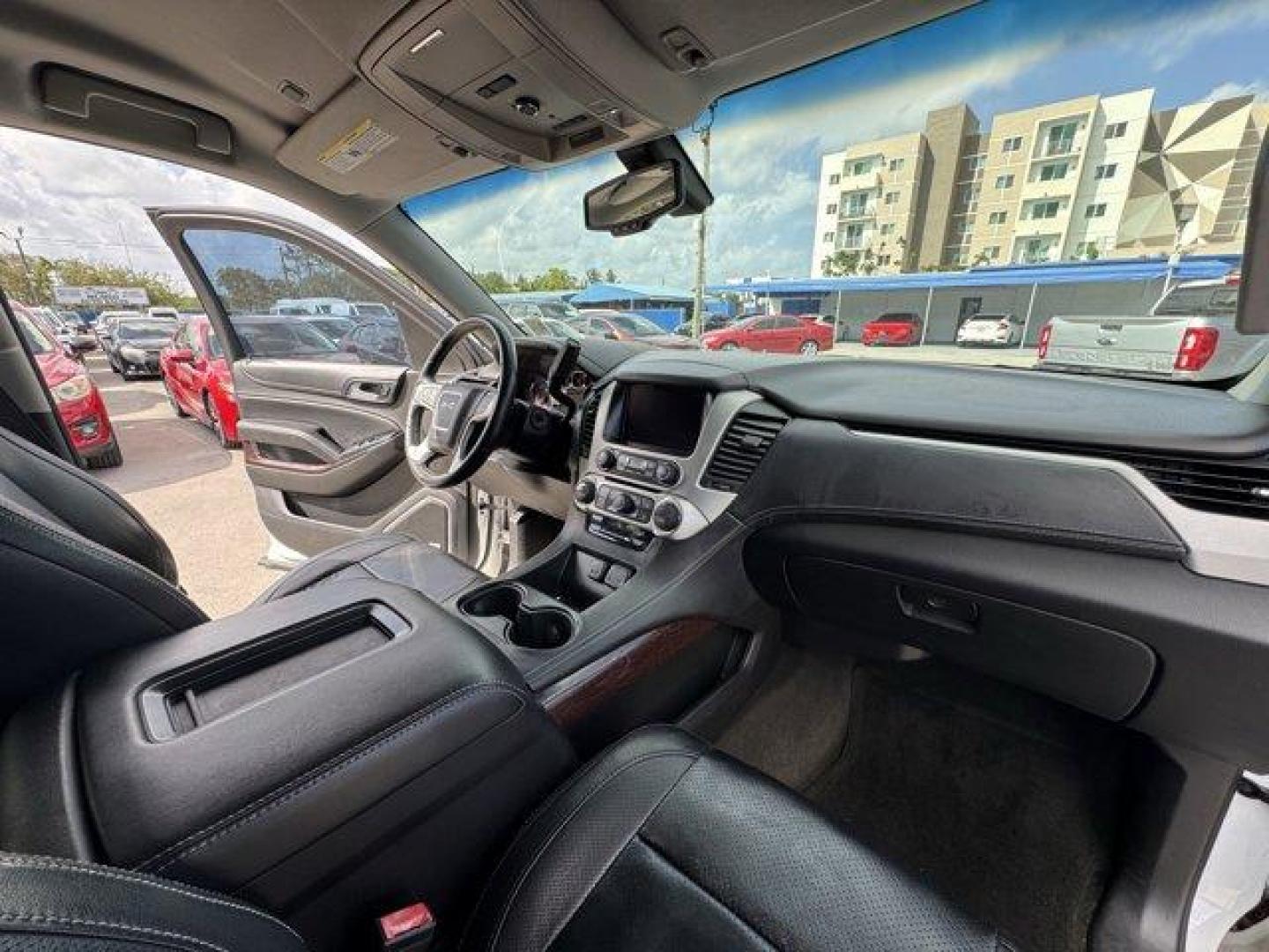 2015 Summit White /Jet Black GMC Yukon XL (1GKS1GKC3FR) with an 8 5.3L engine, Automatic transmission, located at 27610 S Dixie Hwy, Homestead, FL, 33032, (305) 749-2348, 25.510241, -80.438301 - KBB.com Brand Image Awards. Only 96,183 Miles! Delivers 23 Highway MPG and 16 City MPG! This GMC Yukon XL delivers a Gas/Ethanol V8 5.3L/323 engine powering this Automatic transmission. WHEELS, 18 X 8.5 (45.7 CM X 21.6 CM) BRIGHT MACHINED ALUMINUM (STD), UNIVERSAL HOME REMOTE includes garage door op - Photo#11