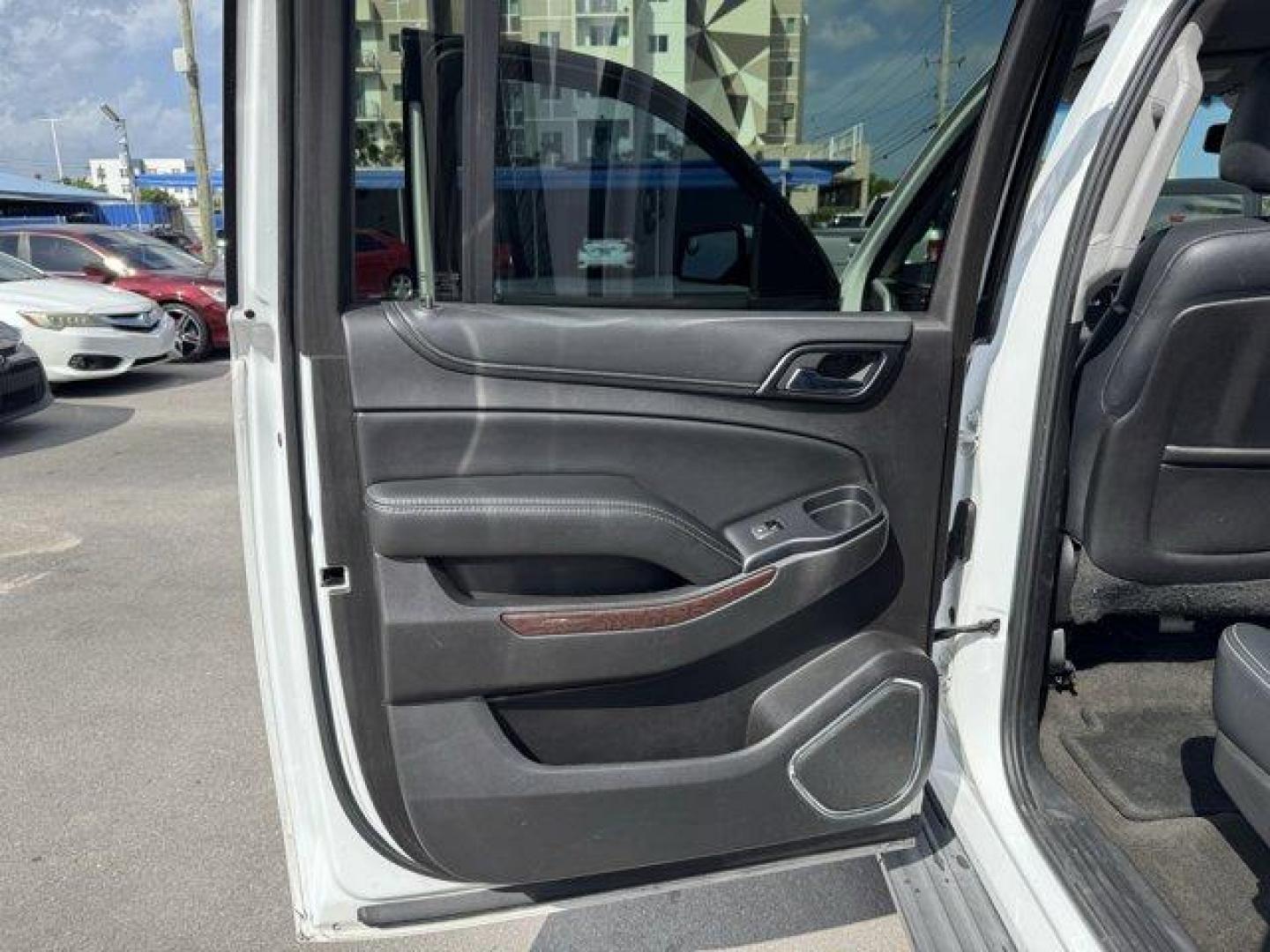 2015 Summit White /Jet Black GMC Yukon XL (1GKS1GKC3FR) with an 8 5.3L engine, Automatic transmission, located at 27610 S Dixie Hwy, Homestead, FL, 33032, (305) 749-2348, 25.510241, -80.438301 - KBB.com Brand Image Awards. Only 96,183 Miles! Delivers 23 Highway MPG and 16 City MPG! This GMC Yukon XL delivers a Gas/Ethanol V8 5.3L/323 engine powering this Automatic transmission. WHEELS, 18 X 8.5 (45.7 CM X 21.6 CM) BRIGHT MACHINED ALUMINUM (STD), UNIVERSAL HOME REMOTE includes garage door op - Photo#16