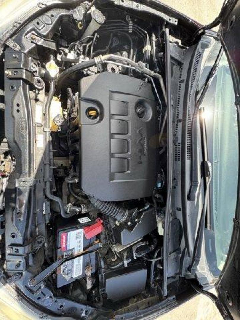 2016 Black Toyota Corolla (2T1BURHE8GC) with an 4 1.8 L engine, Automatic transmission, located at 27610 S Dixie Hwy, Homestead, FL, 33032, (305) 749-2348, 25.510241, -80.438301 - KBB.com 10 Best Used Compact Cars Under $15,000. This Toyota Corolla delivers a Regular Unleaded I-4 1.8 L/110 engine powering this Automatic transmission. Urethane Gear Shifter Material, Trunk Rear Cargo Access, Trip Computer.* This Toyota Corolla Features the Following Options *Torsion Beam Rear S - Photo#17