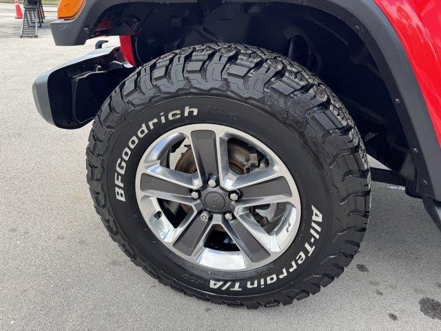 2020 Firecracker Red Clearcoat /Black Jeep Wrangler Unlimited (1C4HJXEG4LW) with an 6 3.6 L engine, Automatic transmission, located at 27610 S Dixie Hwy, Homestead, FL, 33032, (305) 749-2348, 25.510241, -80.438301 - Scores 22 Highway MPG and 19 City MPG! This Jeep Wrangler Unlimited boasts a Gas/Electric V-6 3.6 L/220 engine powering this Automatic transmission. WHEELS: 18 X 7.5 POLISHED W/GRAY SPOKES (STD), TRANSMISSION: 8-SPEED AUTOMATIC (850RE) -inc: TIP Start, Hill Descent Control, TIRES: 255/70R18 ALL SEAS - Photo#16