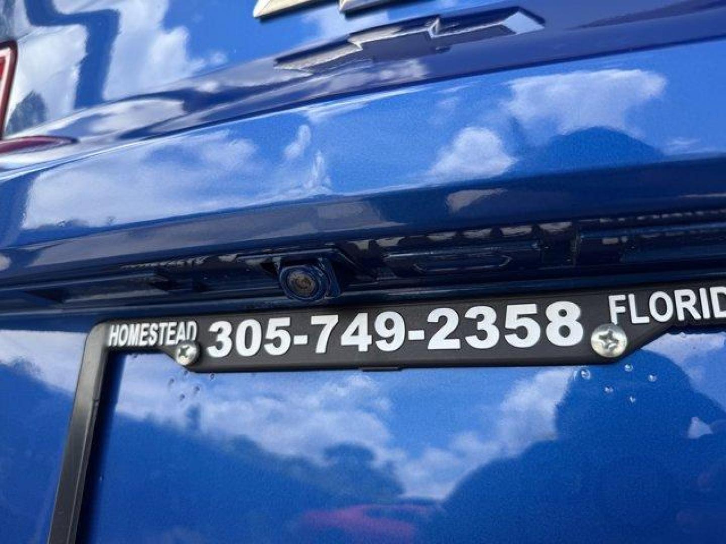2017 Hyper Blue Metallic /Jet Black Chevrolet Camaro (1G1FB1RX8H0) with an 4 2.0L engine, Automatic transmission, located at 27610 S Dixie Hwy, Homestead, FL, 33032, (305) 749-2348, 25.510241, -80.438301 - KBB.com 10 Coolest Cars Under $25,000. Scores 31 Highway MPG and 22 City MPG! This Chevrolet Camaro boasts a Gas I4 2.0L/122 engine powering this Automatic transmission. WHEELS, 18 (45.7 CM) SILVER-PAINTED ALUMINUM (STD), TRANSMISSION, 8-SPEED AUTOMATIC includes transmission oil cooler and (BTV) rem - Photo#6