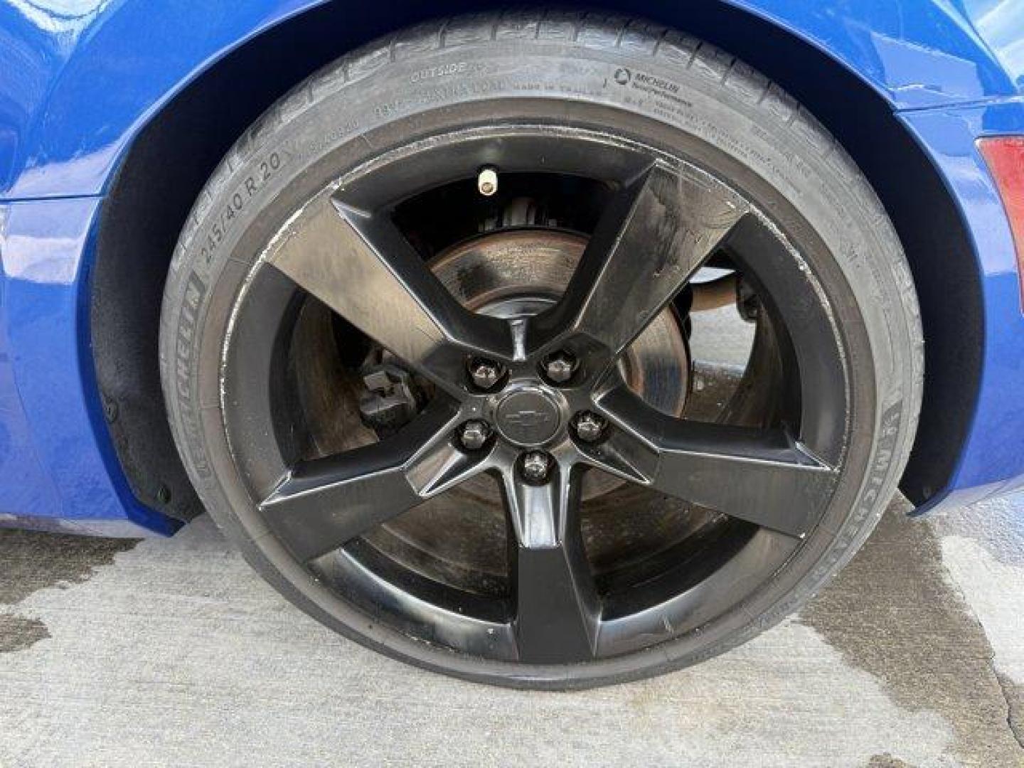 2017 Hyper Blue Metallic /Jet Black Chevrolet Camaro (1G1FB1RX8H0) with an 4 2.0L engine, Automatic transmission, located at 27610 S Dixie Hwy, Homestead, FL, 33032, (305) 749-2348, 25.510241, -80.438301 - KBB.com 10 Coolest Cars Under $25,000. Scores 31 Highway MPG and 22 City MPG! This Chevrolet Camaro boasts a Gas I4 2.0L/122 engine powering this Automatic transmission. WHEELS, 18 (45.7 CM) SILVER-PAINTED ALUMINUM (STD), TRANSMISSION, 8-SPEED AUTOMATIC includes transmission oil cooler and (BTV) rem - Photo#7