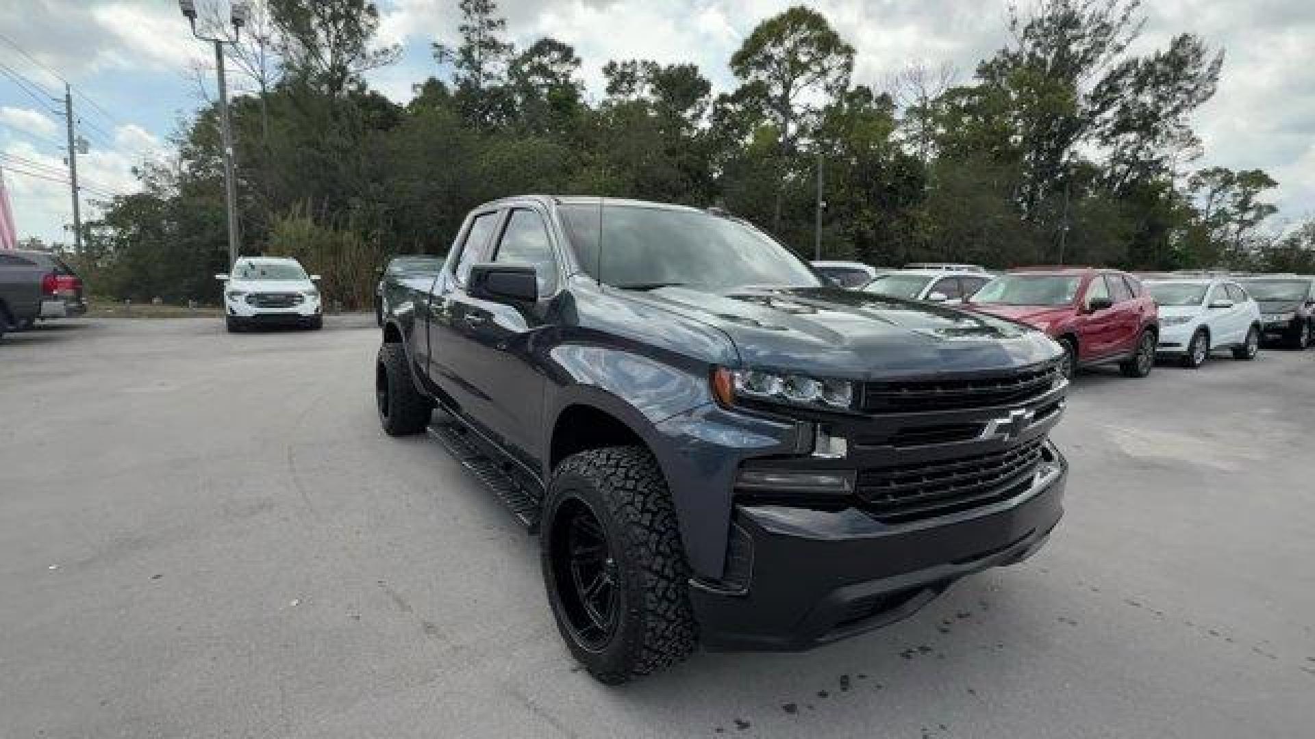 2020 Shadow Gray Metallic /Jet Black Chevrolet Silverado 1500 (1GCRWCEDXLZ) with an 8 5.3L engine, Automatic transmission, located at 27610 S Dixie Hwy, Homestead, FL, 33032, (305) 749-2348, 25.510241, -80.438301 - Boasts 24 Highway MPG and 17 City MPG! This Chevrolet Silverado 1500 delivers a Gas V8 5.3L/325 engine powering this Automatic transmission. WHEELS, 17 X 8 (43.2 CM X 20.3 CM) BRIGHT SILVER PAINTED ALUMINUM (STD), TRANSMISSION, 8-SPEED AUTOMATIC, ELECTRONICALLY CONTROLLED with overdrive and tow/haul - Photo#6