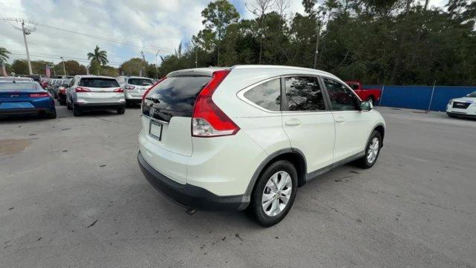 2012 White Honda CR-V (5J6RM3H72CL) with an 4 2.4L engine, Automatic transmission, located at 27610 S Dixie Hwy, Homestead, FL, 33032, (305) 749-2348, 25.510241, -80.438301 - KBB.com Brand Image Awards. Only 136,303 Miles! Delivers 31 Highway MPG and 23 City MPG! This Honda CR-V boasts a Gas I4 2.4L/144 engine powering this Automatic transmission. XM satellite radio, Vehicle Stability Assist (VSA) w/traction control, Variable intermittent windshield wipers.* This Honda C - Photo#4