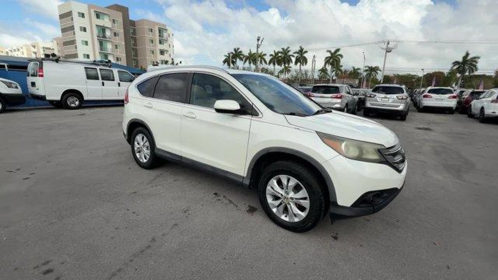 2012 White Honda CR-V (5J6RM3H72CL) with an 4 2.4L engine, Automatic transmission, located at 27610 S Dixie Hwy, Homestead, FL, 33032, (305) 749-2348, 25.510241, -80.438301 - KBB.com Brand Image Awards. Only 136,303 Miles! Delivers 31 Highway MPG and 23 City MPG! This Honda CR-V boasts a Gas I4 2.4L/144 engine powering this Automatic transmission. XM satellite radio, Vehicle Stability Assist (VSA) w/traction control, Variable intermittent windshield wipers.* This Honda C - Photo#6