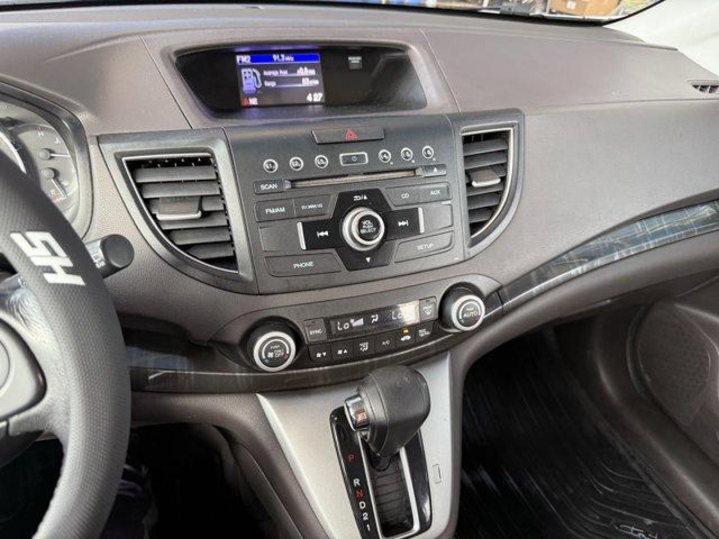 2012 White Honda CR-V (5J6RM3H72CL) with an 4 2.4L engine, Automatic transmission, located at 27610 S Dixie Hwy, Homestead, FL, 33032, (305) 749-2348, 25.510241, -80.438301 - KBB.com Brand Image Awards. Only 136,303 Miles! Delivers 31 Highway MPG and 23 City MPG! This Honda CR-V boasts a Gas I4 2.4L/144 engine powering this Automatic transmission. XM satellite radio, Vehicle Stability Assist (VSA) w/traction control, Variable intermittent windshield wipers.* This Honda C - Photo#9