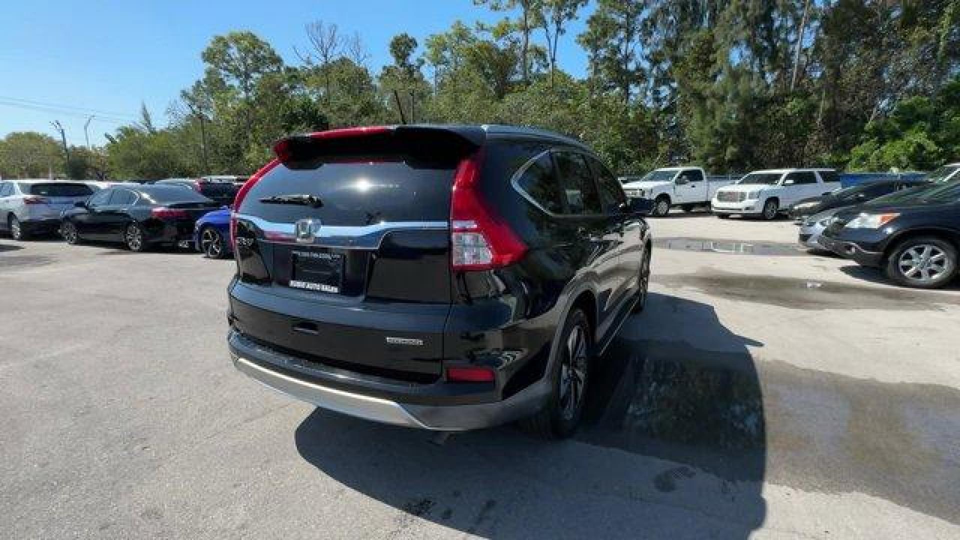 2015 Black Honda CR-V (5J6RM3H94FL) with an 4 2.4 L engine, Variable transmission, located at 27610 S Dixie Hwy, Homestead, FL, 33032, (305) 749-2348, 25.510241, -80.438301 - ALG Residual Value Awards, Residual Value Awards. Boasts 34 Highway MPG and 27 City MPG! This Honda CR-V boasts a Regular Unleaded I-4 2.4 L/144 engine powering this Variable transmission. Wheels: 18 Alloy, Valet Function, Trunk/Hatch Auto-Latch.*This Honda CR-V Comes Equipped with These Options *Tr - Photo#4