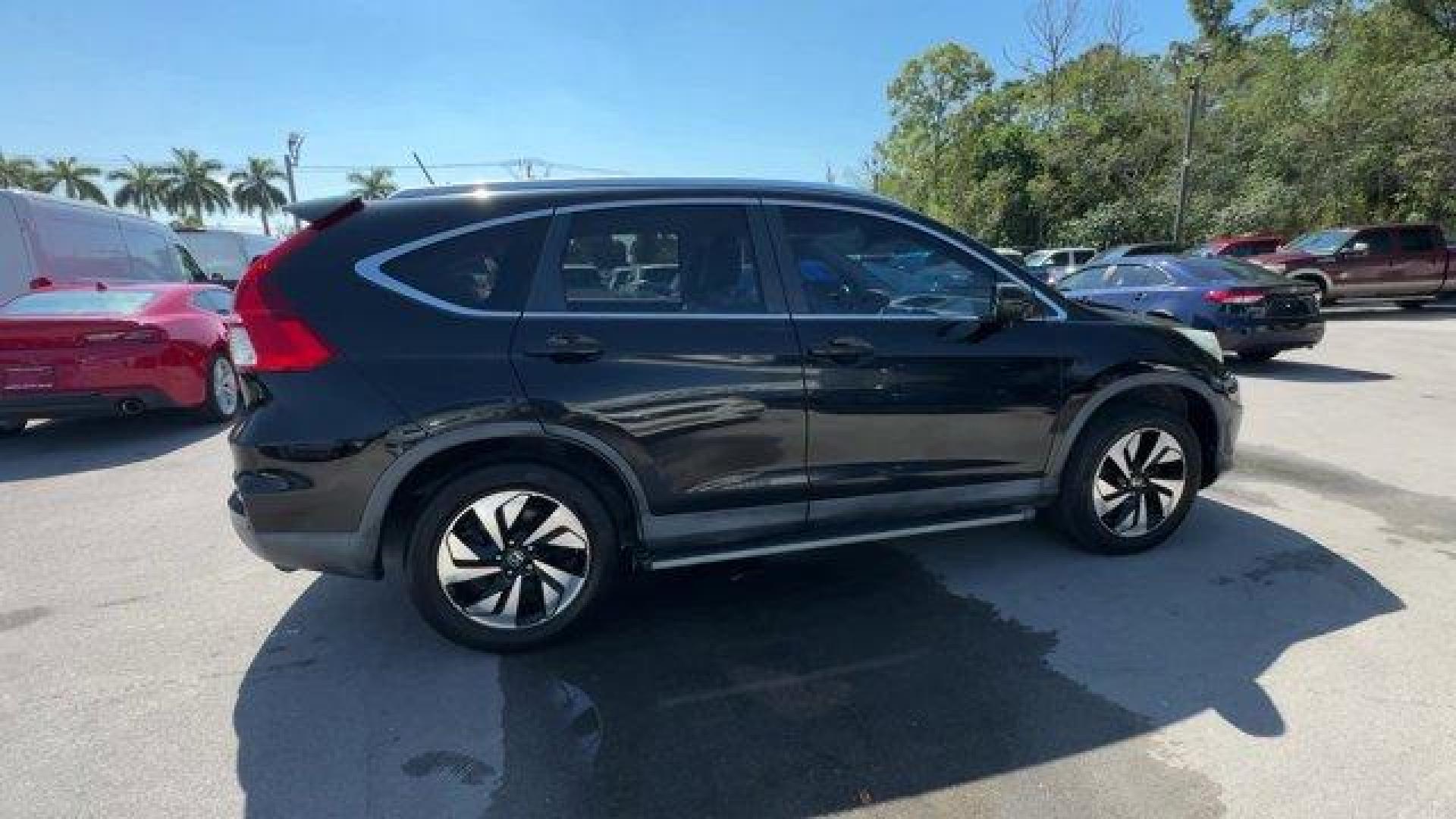 2015 Black Honda CR-V (5J6RM3H94FL) with an 4 2.4 L engine, Variable transmission, located at 27610 S Dixie Hwy, Homestead, FL, 33032, (305) 749-2348, 25.510241, -80.438301 - ALG Residual Value Awards, Residual Value Awards. Boasts 34 Highway MPG and 27 City MPG! This Honda CR-V boasts a Regular Unleaded I-4 2.4 L/144 engine powering this Variable transmission. Wheels: 18 Alloy, Valet Function, Trunk/Hatch Auto-Latch.*This Honda CR-V Comes Equipped with These Options *Tr - Photo#5