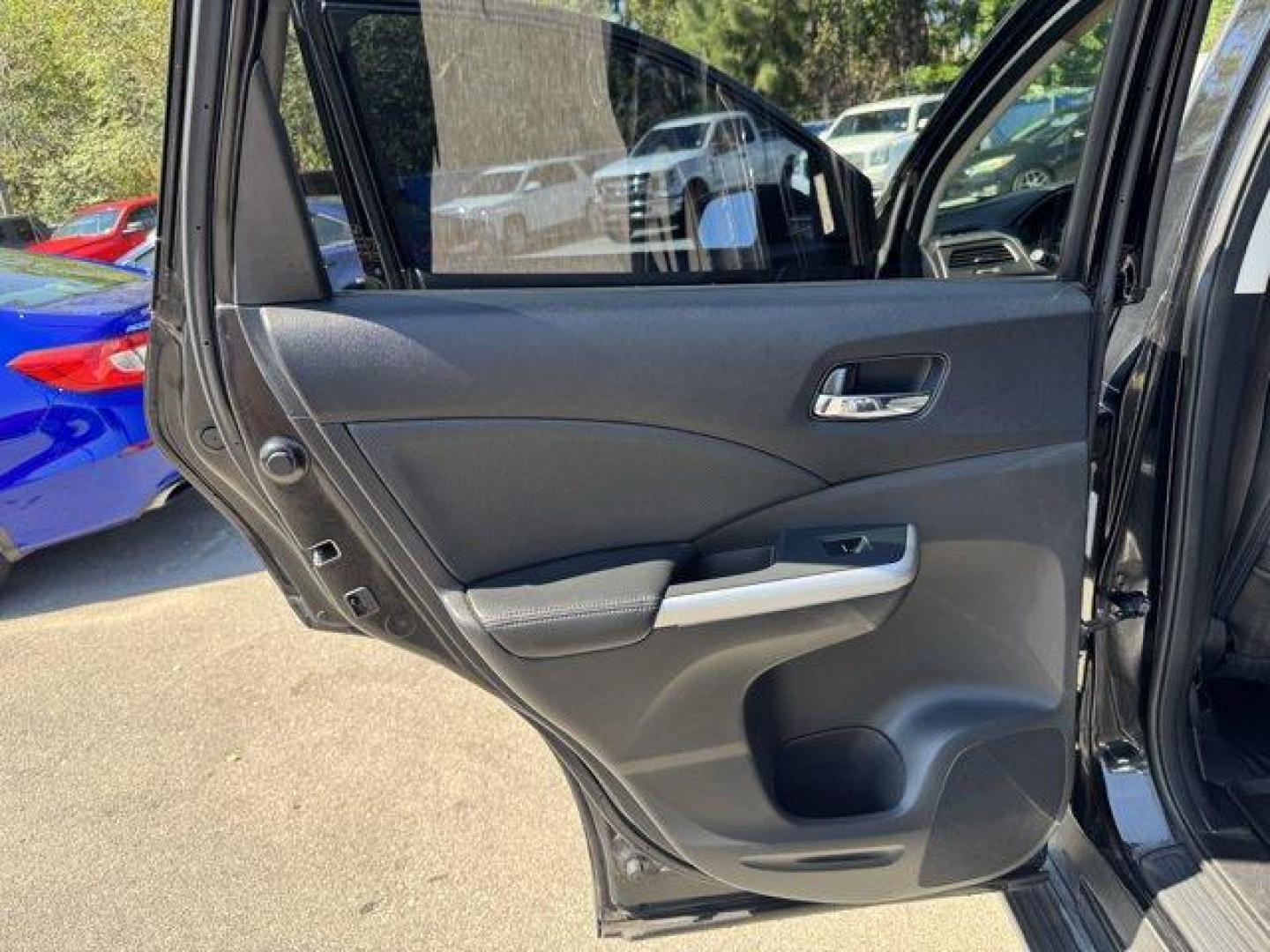 2015 Black Honda CR-V (5J6RM3H94FL) with an 4 2.4 L engine, Variable transmission, located at 27610 S Dixie Hwy, Homestead, FL, 33032, (305) 749-2348, 25.510241, -80.438301 - ALG Residual Value Awards, Residual Value Awards. Boasts 34 Highway MPG and 27 City MPG! This Honda CR-V boasts a Regular Unleaded I-4 2.4 L/144 engine powering this Variable transmission. Wheels: 18 Alloy, Valet Function, Trunk/Hatch Auto-Latch.*This Honda CR-V Comes Equipped with These Options *Tr - Photo#15