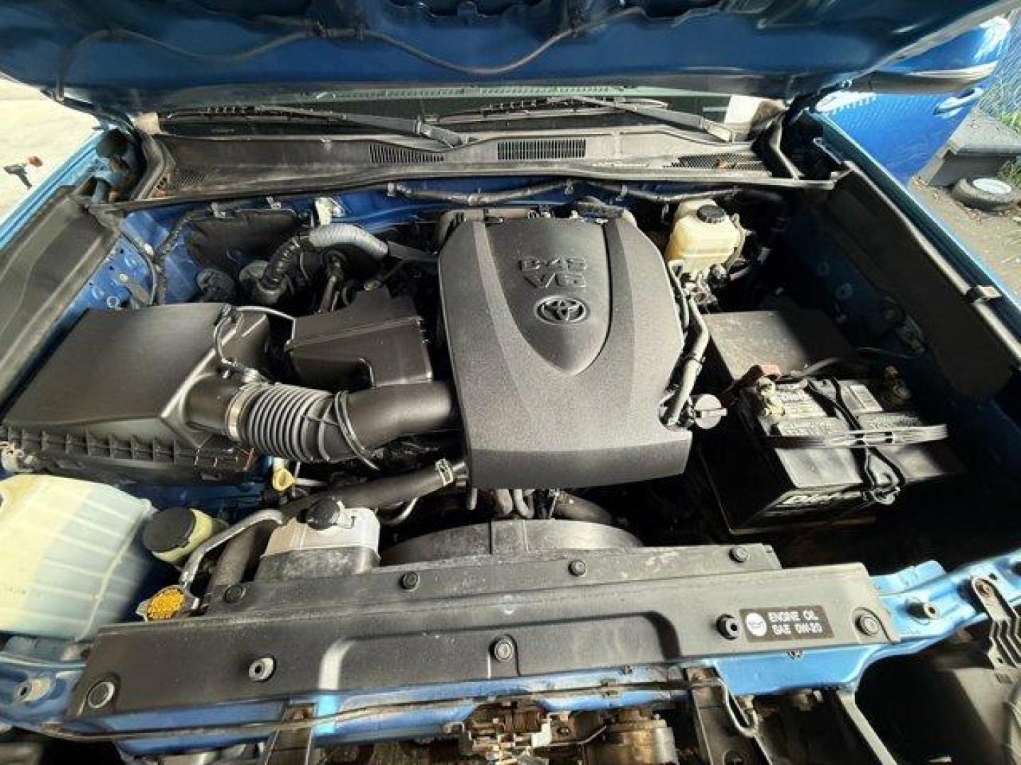 2016 Blue Toyota Tacoma (5TFCZ5AN7GX) with an 6 3.5 L engine, Automatic transmission, located at 27610 S Dixie Hwy, Homestead, FL, 33032, (305) 749-2348, 25.510241, -80.438301 - KBB.com Best Buy Awards Finalist. Scores 23 Highway MPG and 18 City MPG! This Toyota Tacoma delivers a Regular Unleaded V-6 3.5 L/211 engine powering this Automatic transmission. Transmission: 6-Speed Automatic -inc: electronic shift and gated shifter, Tailgate/Rear Door Lock Included w/Power Door L - Photo#17