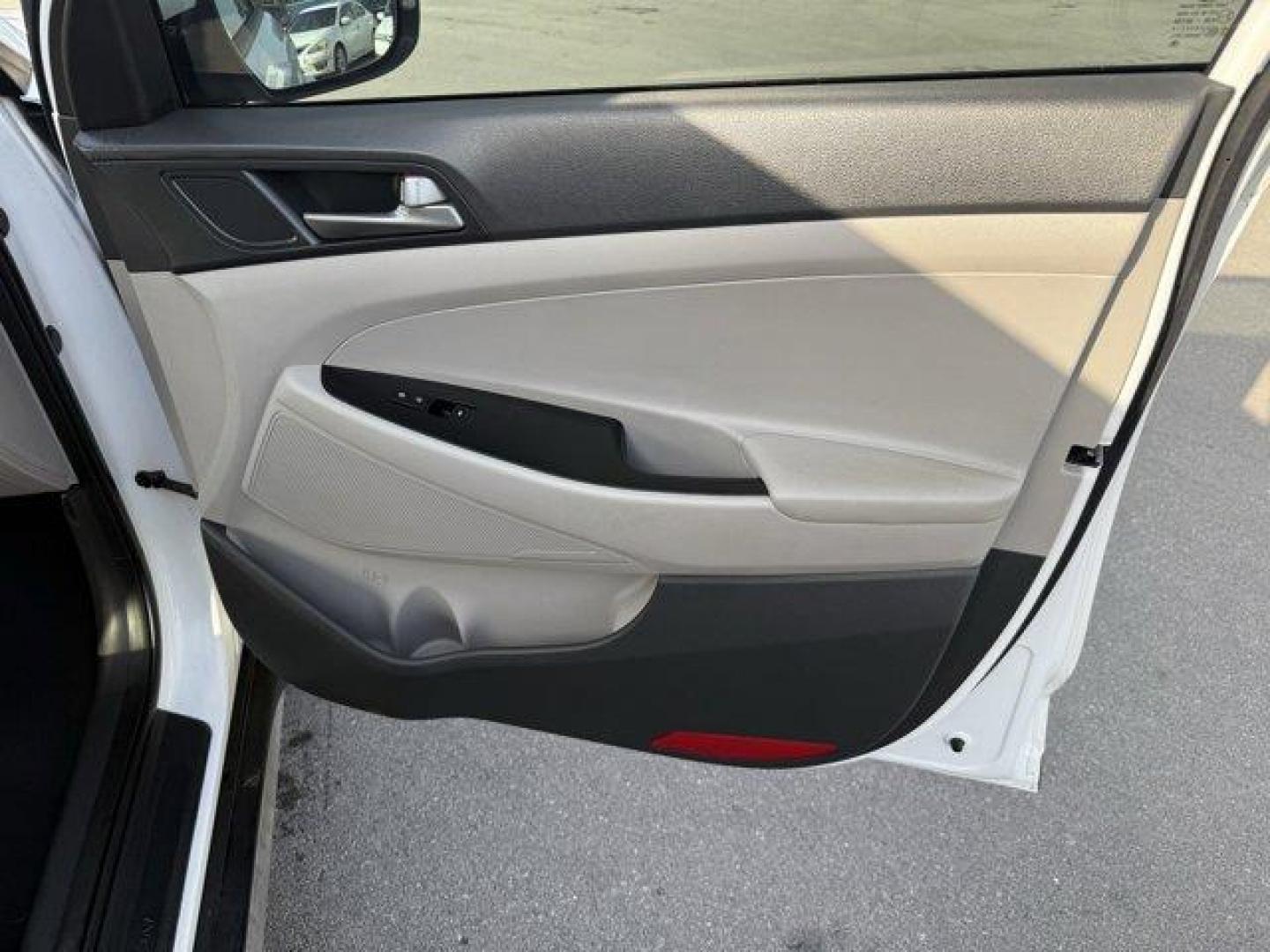 2017 Dazzling White /Gray Hyundai Tucson (KM8J33A28HU) with an 4 1.6 L engine, Automatic transmission, located at 27610 S Dixie Hwy, Homestead, FL, 33032, (305) 749-2348, 25.510241, -80.438301 - IIHS Top Safety Pick. Delivers 32 Highway MPG and 26 City MPG! This Hyundai Tucson delivers a Intercooled Turbo Regular Unleaded I-4 1.6 L/97 engine powering this Automatic transmission. OPTION GROUP 01, GRAY, YES ESSENTIALS CLOTH SEAT TRIM -inc: odor resistant cloth, FIRST AID KIT.*This Hyundai Tuc - Photo#12