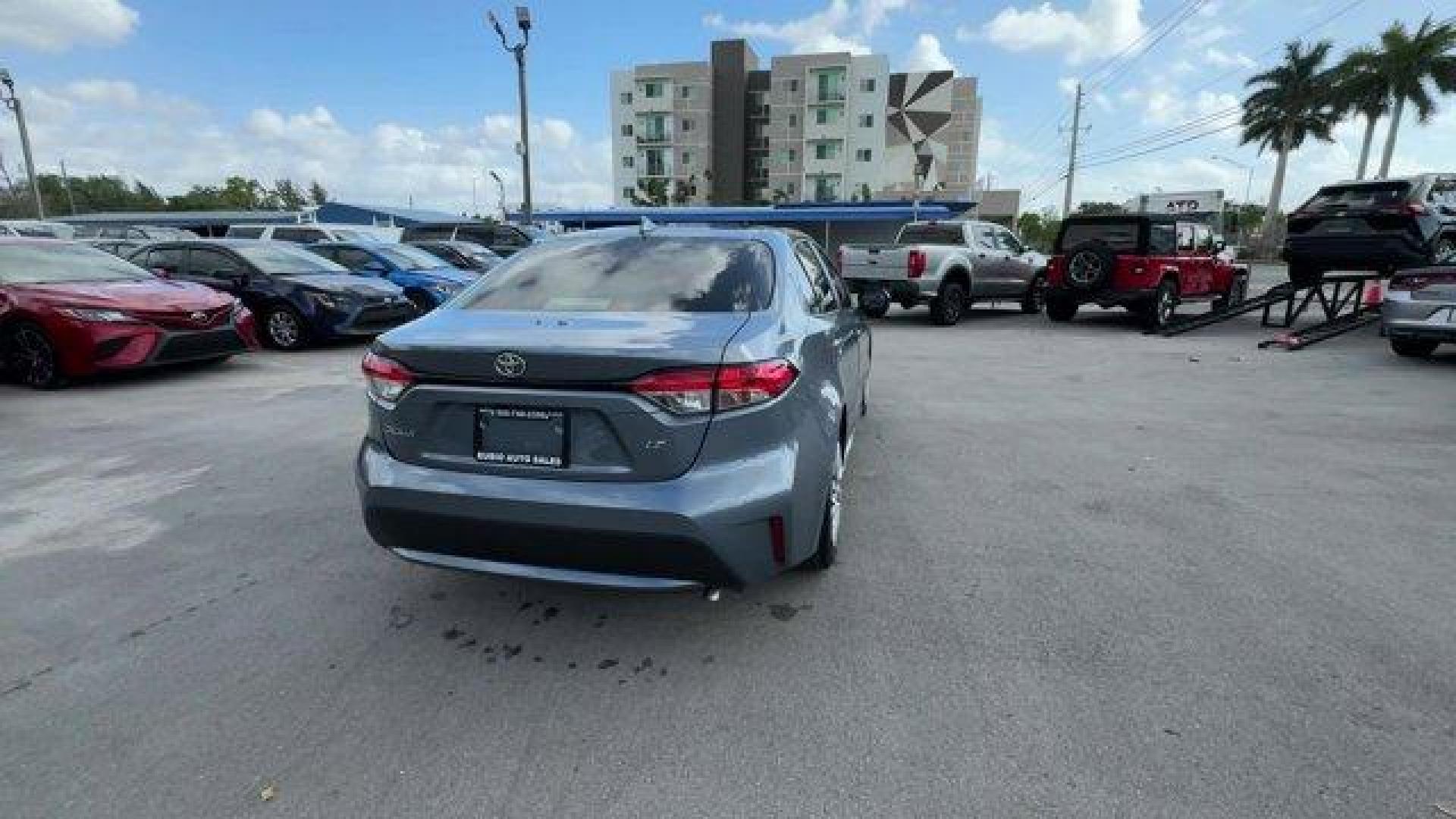 2020 Gray Toyota Corolla (5YFEPRAE4LP) with an 4 1.8 L engine, Variable transmission, located at 27610 S Dixie Hwy, Homestead, FL, 33032, (305) 749-2348, 25.510241, -80.438301 - KBB.com 10 Coolest New Cars Under $20,000. Boasts 38 Highway MPG and 30 City MPG! This Toyota Corolla delivers a Regular Unleaded I-4 1.8 L/110 engine powering this Variable transmission. Wheels: 16 Wide Vent Steel, Wheels w/Full Wheel Covers, Variable Intermittent Wipers.*This Toyota Corolla Comes - Photo#4