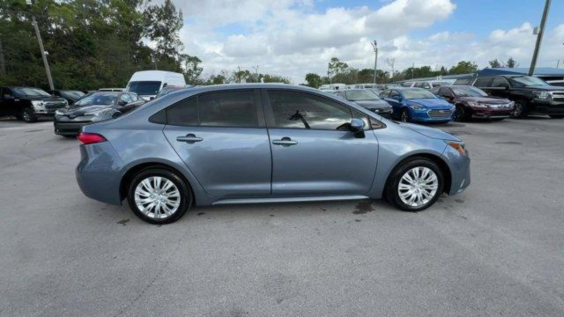 2020 Gray Toyota Corolla (5YFEPRAE4LP) with an 4 1.8 L engine, Variable transmission, located at 27610 S Dixie Hwy, Homestead, FL, 33032, (305) 749-2348, 25.510241, -80.438301 - KBB.com 10 Coolest New Cars Under $20,000. Boasts 38 Highway MPG and 30 City MPG! This Toyota Corolla delivers a Regular Unleaded I-4 1.8 L/110 engine powering this Variable transmission. Wheels: 16 Wide Vent Steel, Wheels w/Full Wheel Covers, Variable Intermittent Wipers.*This Toyota Corolla Comes - Photo#5
