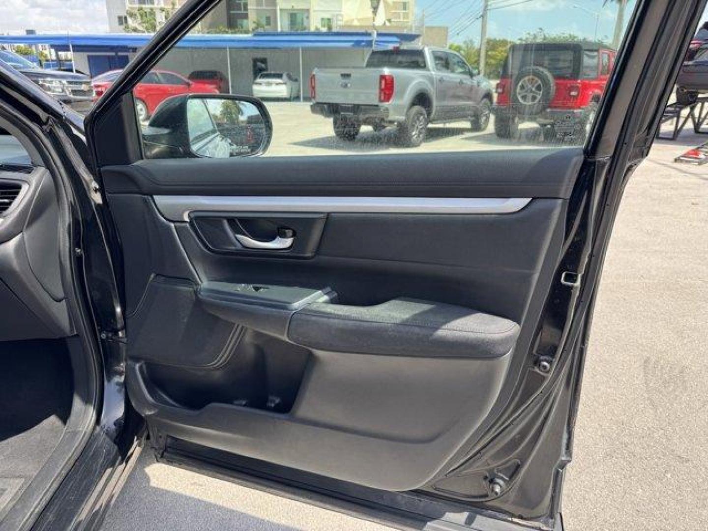 2017 Black Honda CR-V (5J6RW5H3XHL) with an 4 2.4 L engine, Variable transmission, located at 27610 S Dixie Hwy, Homestead, FL, 33032, (305) 749-2348, 25.510241, -80.438301 - KBB.com 10 Most Awarded Brands. Scores 32 Highway MPG and 26 City MPG! This Honda CR-V delivers a Regular Unleaded I-4 2.4 L/144 engine powering this Variable transmission. Wheels: 17 Alloy, Valet Function, Urethane Gear Shifter Material.* This Honda CR-V Features the Following Options *Trip Compute - Photo#14