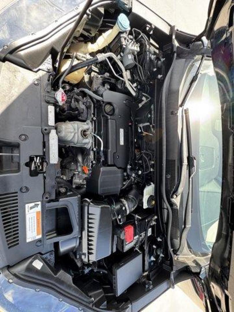 2017 Black Honda CR-V (5J6RW5H3XHL) with an 4 2.4 L engine, Variable transmission, located at 27610 S Dixie Hwy, Homestead, FL, 33032, (305) 749-2348, 25.510241, -80.438301 - KBB.com 10 Most Awarded Brands. Scores 32 Highway MPG and 26 City MPG! This Honda CR-V delivers a Regular Unleaded I-4 2.4 L/144 engine powering this Variable transmission. Wheels: 17 Alloy, Valet Function, Urethane Gear Shifter Material.* This Honda CR-V Features the Following Options *Trip Compute - Photo#16
