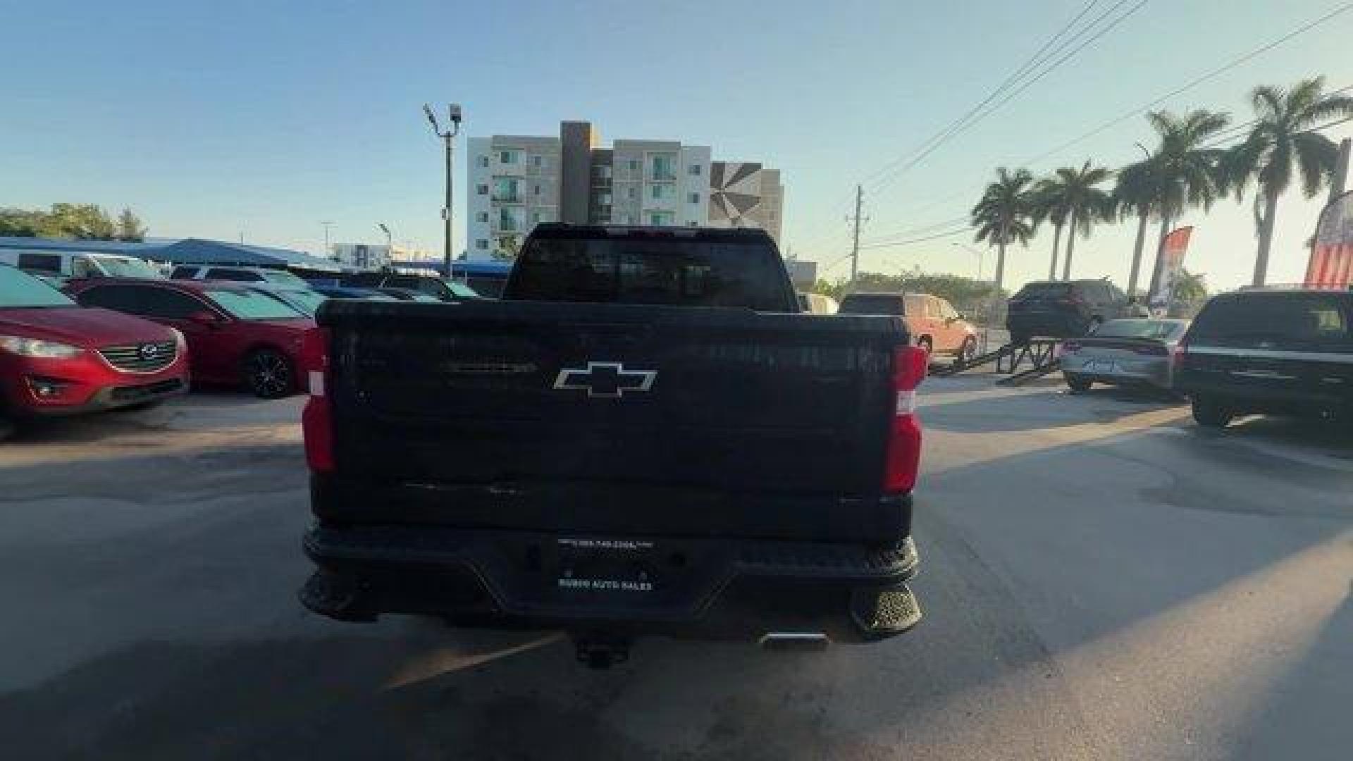 2022 Black Chevrolet Silverado 1500 (1GCUDJEL5NZ) with an 8 6.2L engine, Automatic transmission, located at 27610 S Dixie Hwy, Homestead, FL, 33032, (305) 749-2348, 25.510241, -80.438301 - Only 16,824 Miles! Delivers 20 Highway MPG and 15 City MPG! This Chevrolet Silverado 1500 boasts a Gas V8 6.2L/376 engine powering this Automatic transmission. ENGINE, 6.2L ECOTEC3 V8 (420 hp [313 kW] @ 5600 rpm, 460 lb-ft of torque [624 Nm] @ 4100 rpm); featuring Dynamic Fuel Management that enable - Photo#3